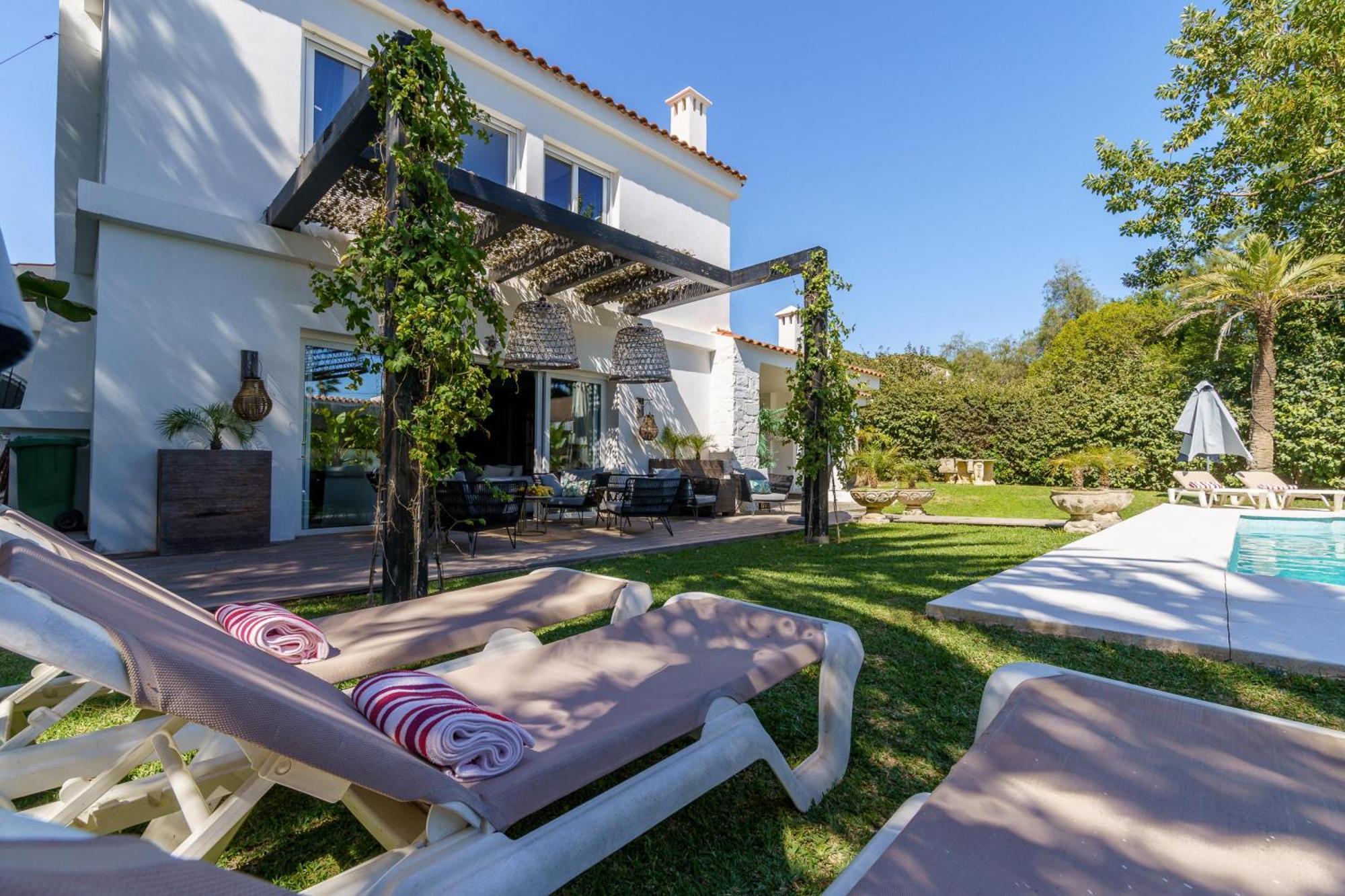 Golden Luxury Pool Retreat & Marbella