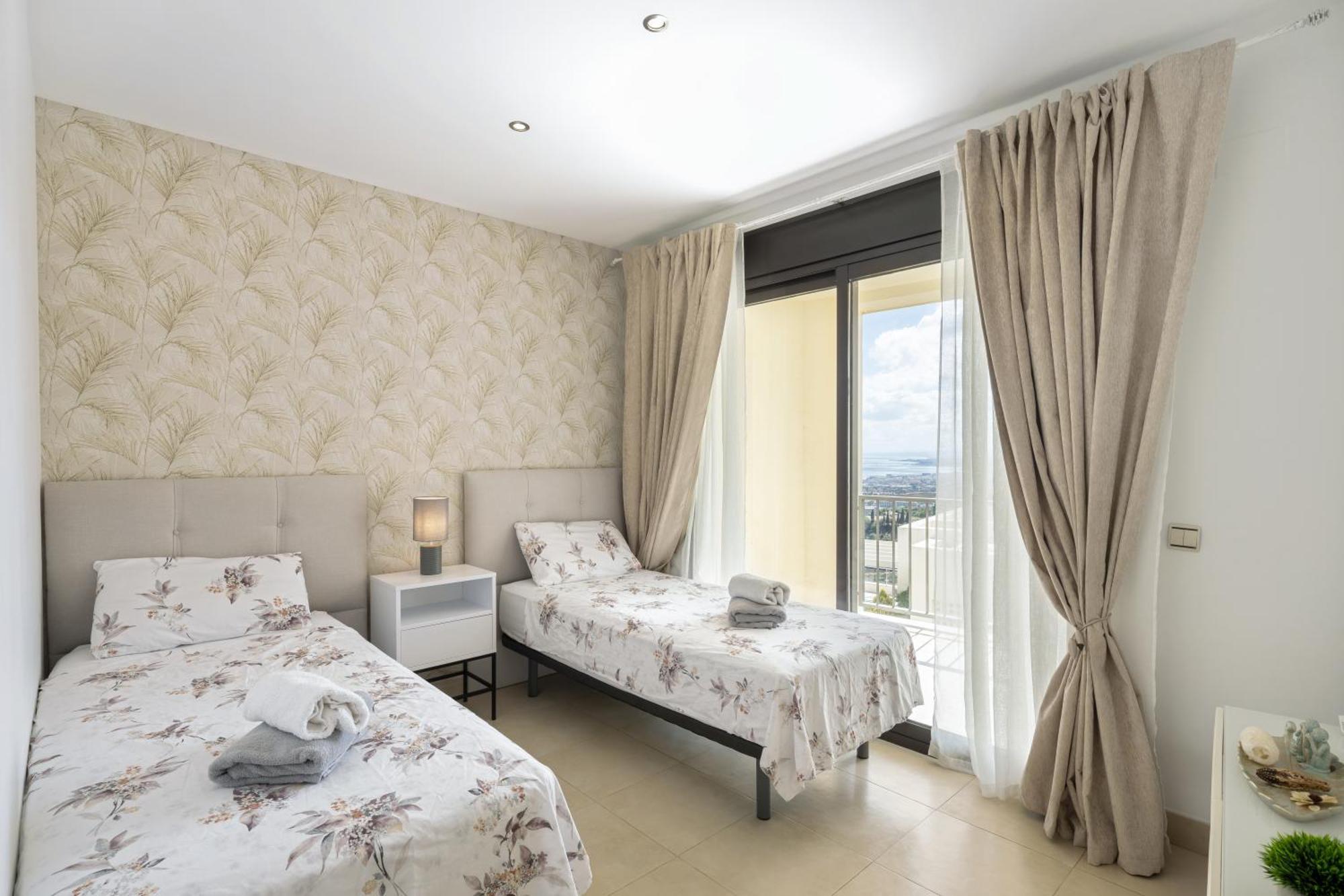 Spectacular Views - Luxury In - Hills Marbella