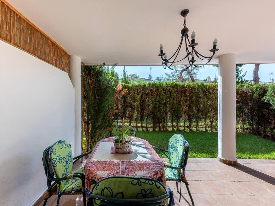 Beautiful 2br With Terrace, Garden & Pool Marbella