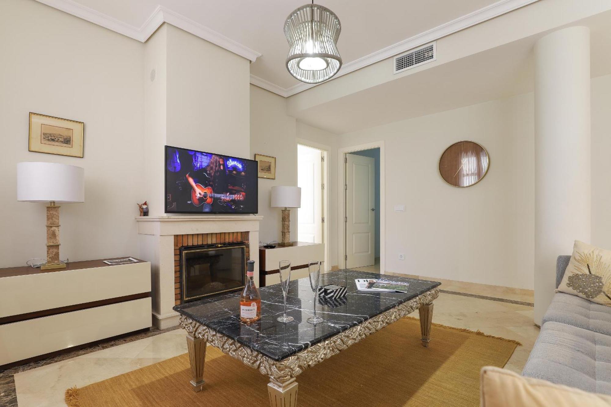 Apartment Privilegio De Marbella, Near Puerto Banus Marbella