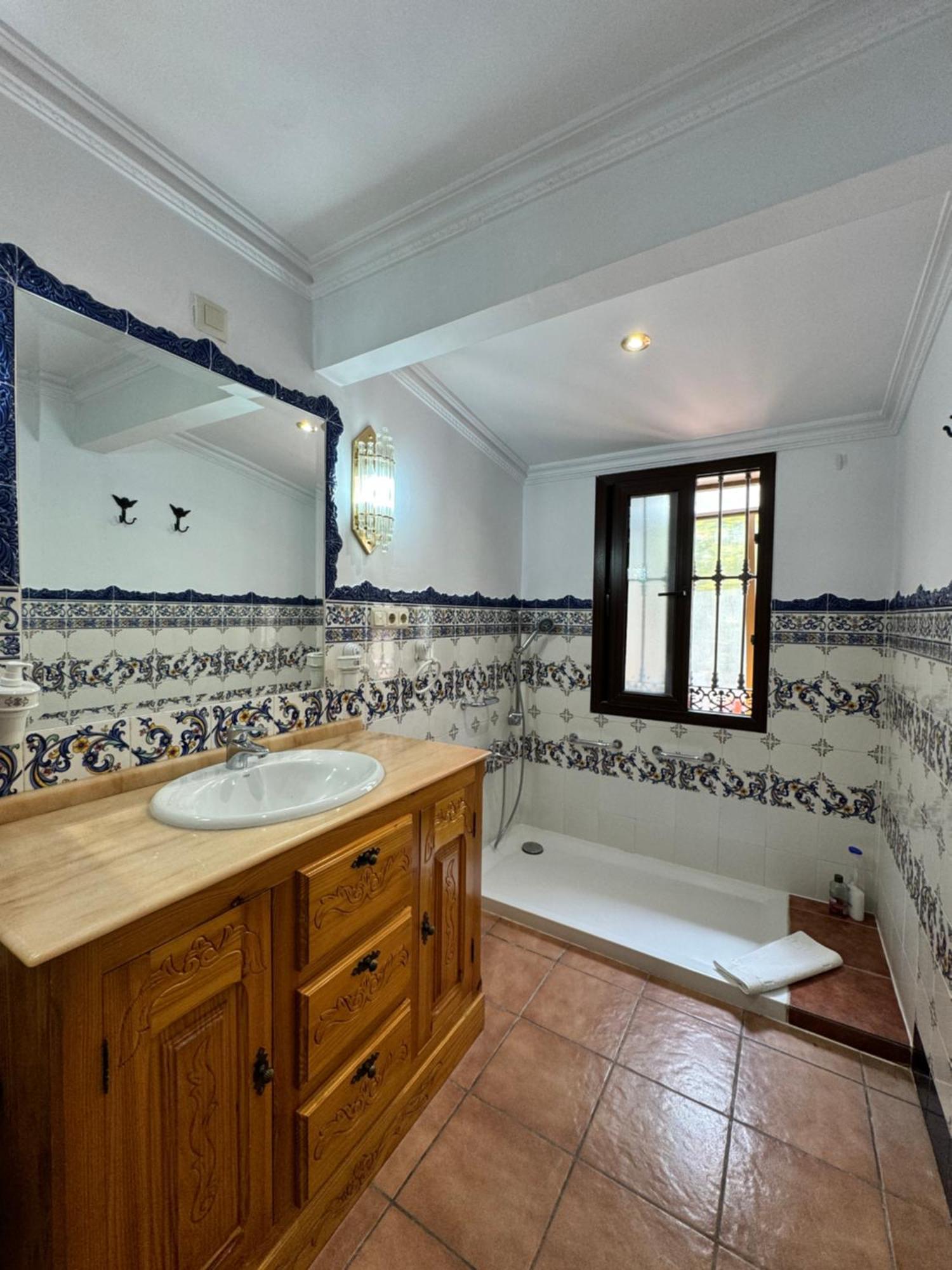Appartement Three Gems Center - Eaw Homes
