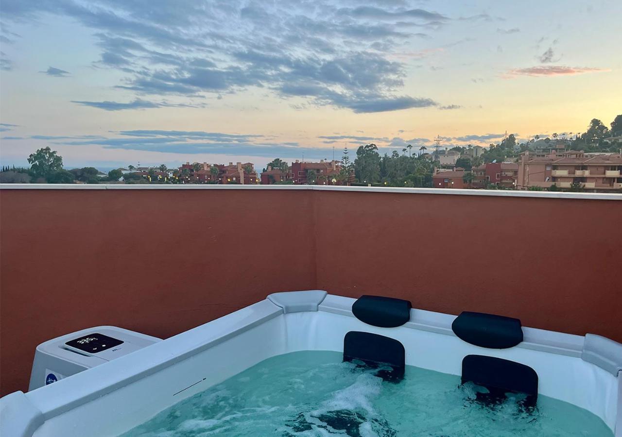 Appartement Penthouse Paradise - Jacuzzi & Sea Views! *