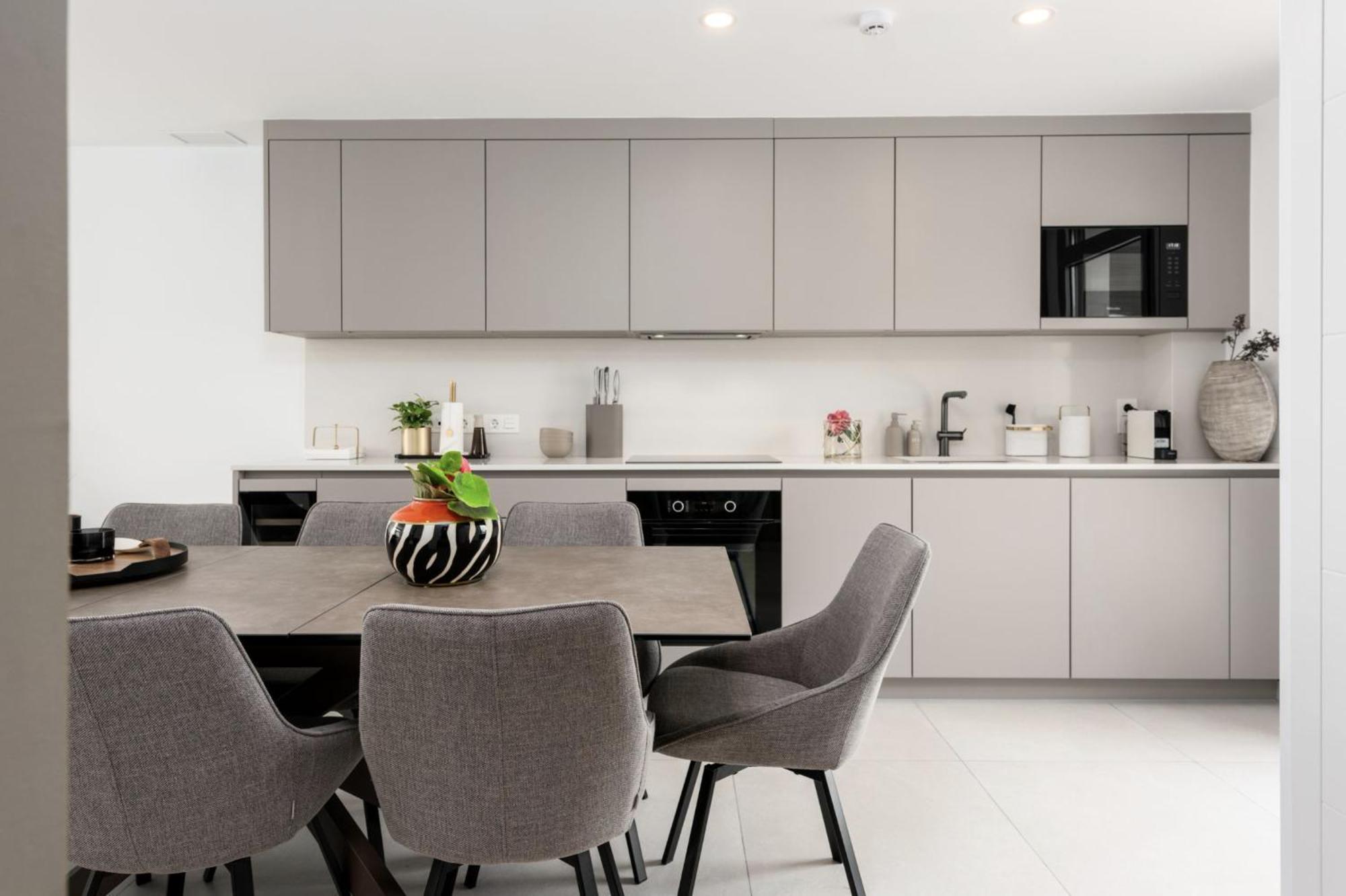 3065 Luxury In The Heart Of Elviria Apartment *