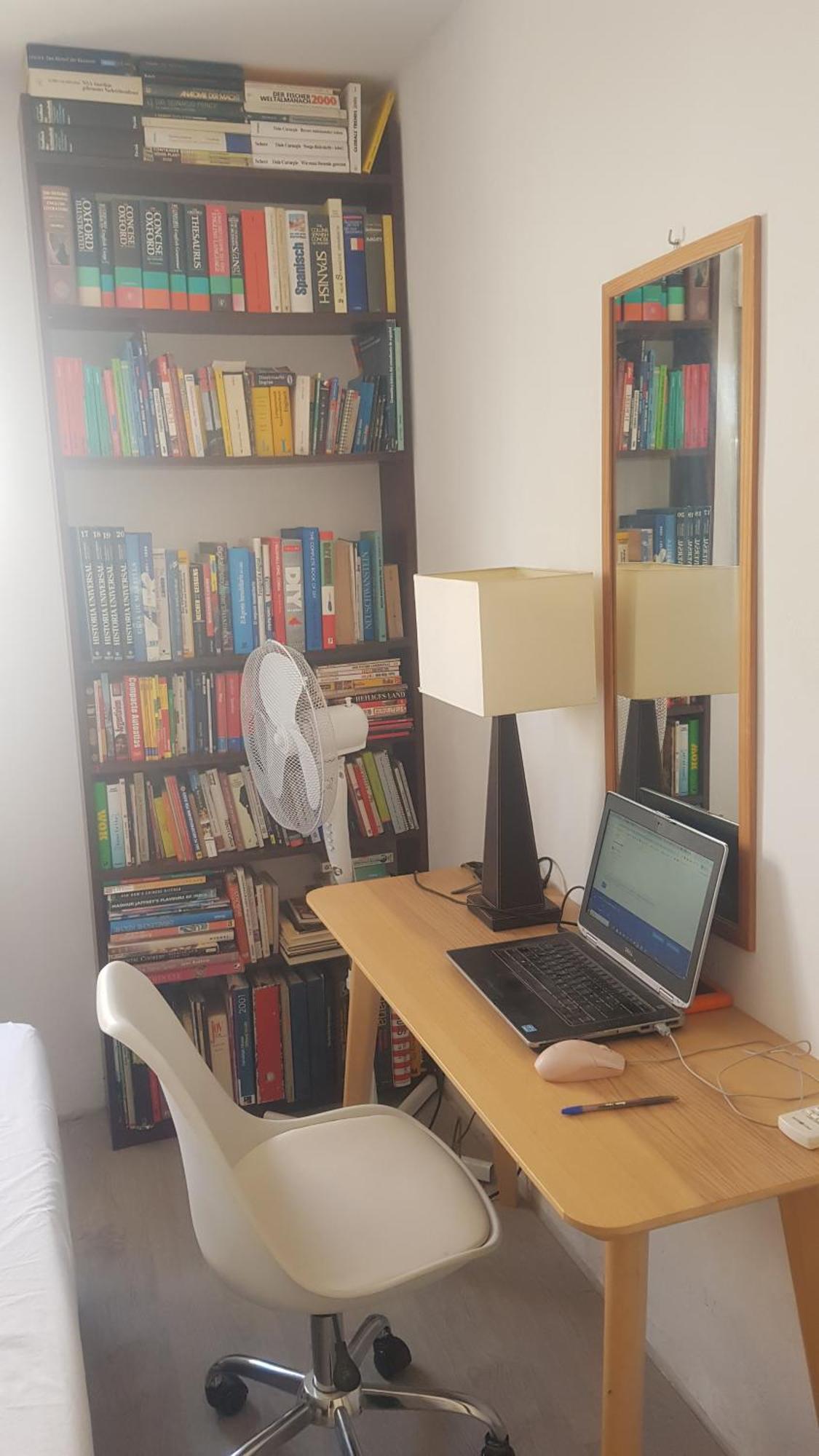 Accommodatie bij particulieren Little Peaceful Retreat With Bath, Heating, Terrace, Free Wifi Fridge Easy Parking *