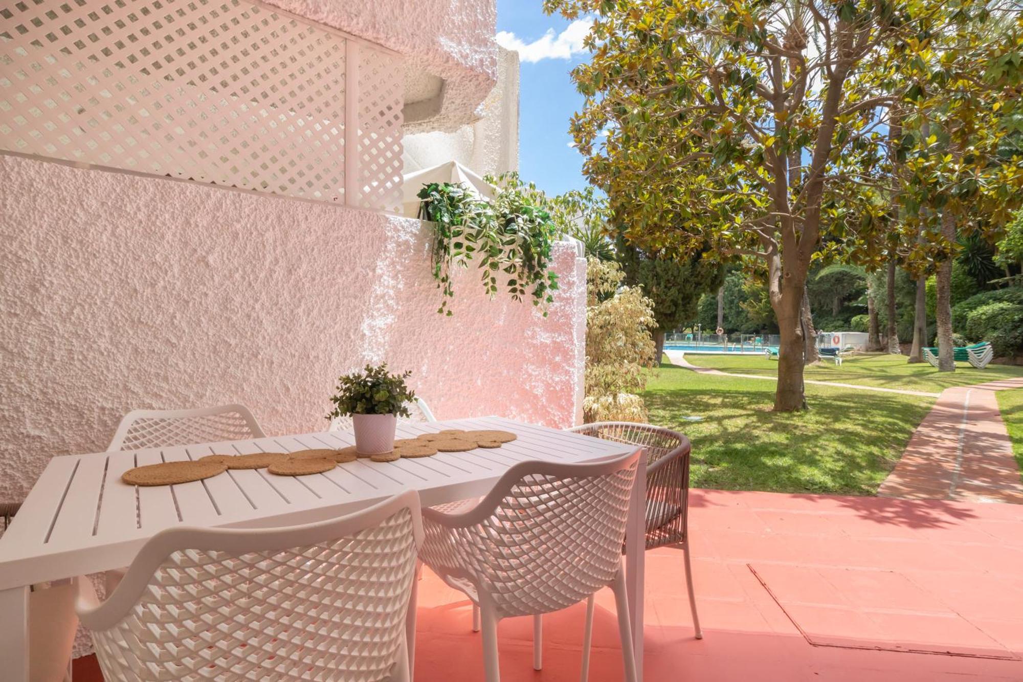 Roy Boston L Apartamento Marbella