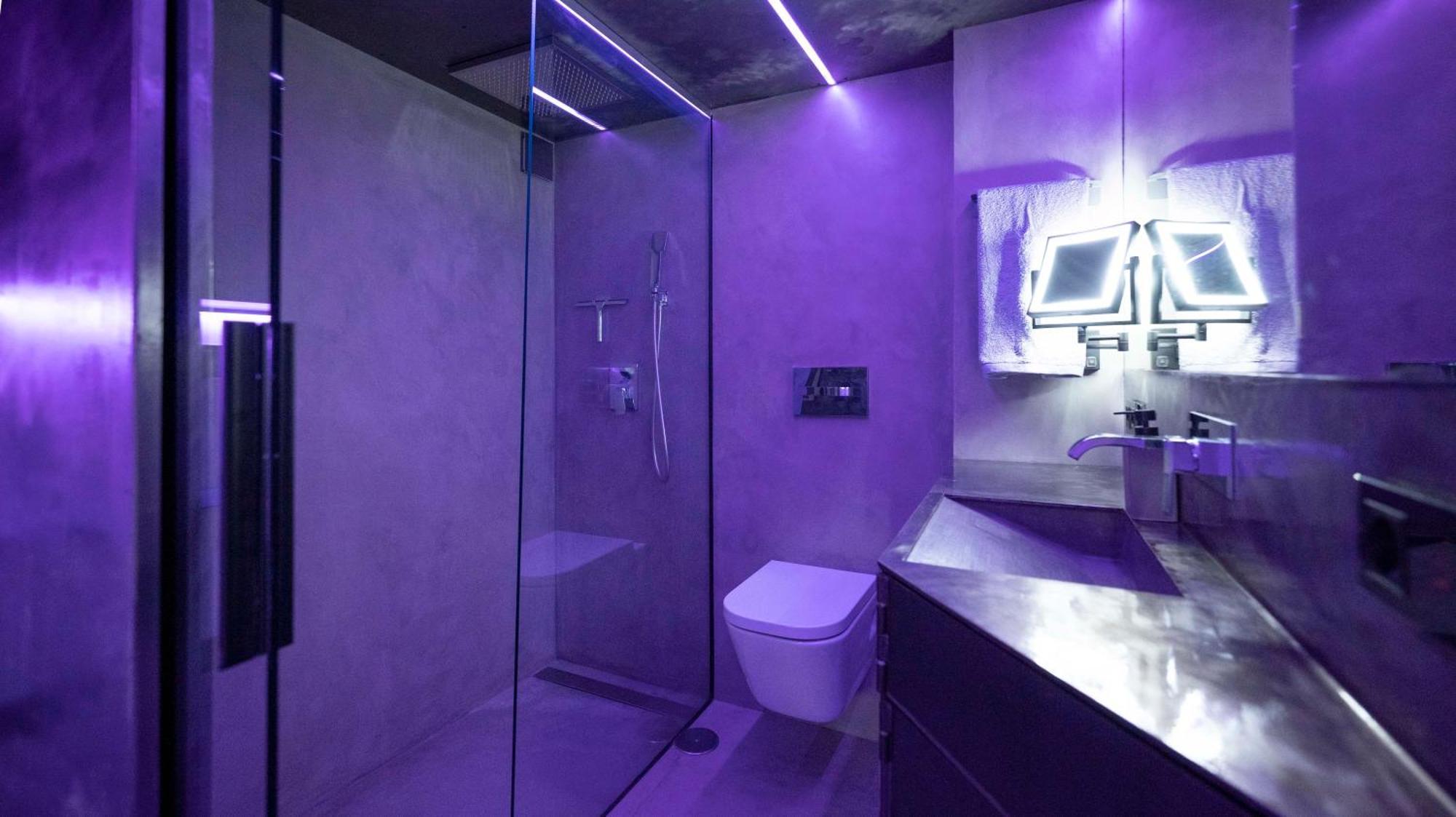 Iron House - Penthouse With Bathtub In Golden Mile & Roman Bridge Appartement