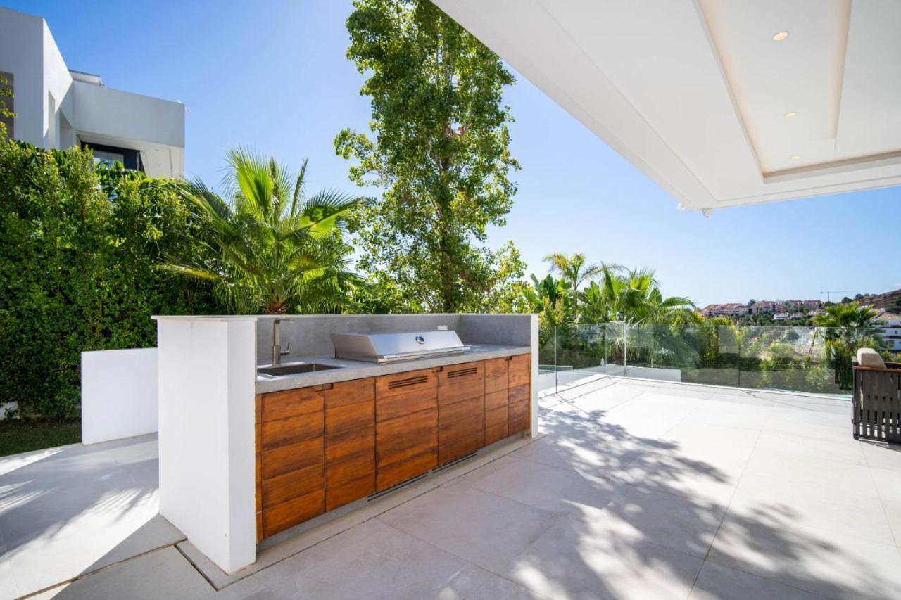 Nueva Andalucia Villa