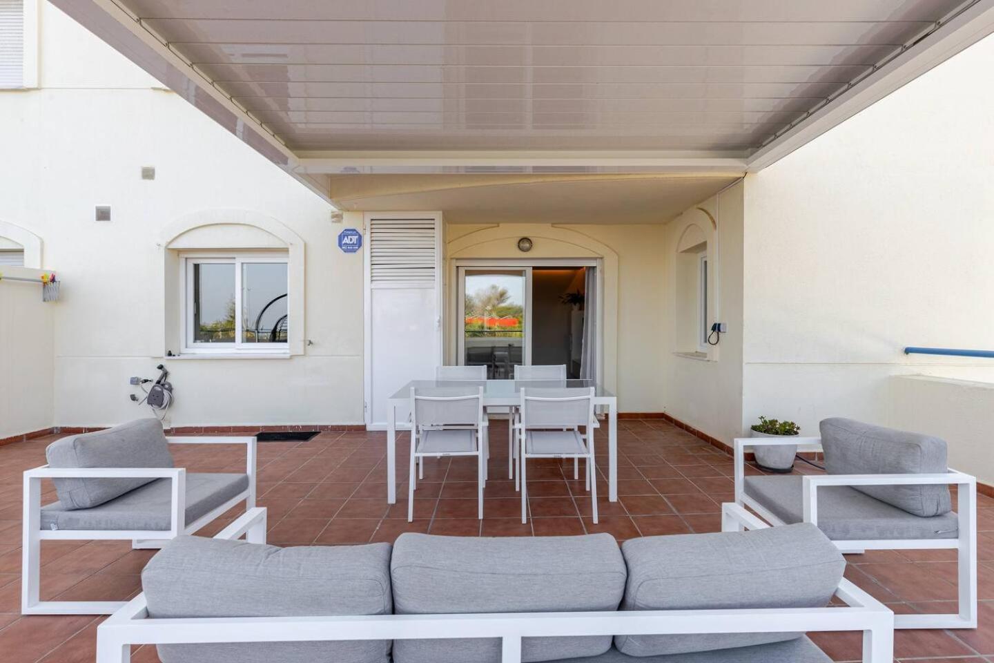 Apartamento En Banana Junto Al Mar - Marbella