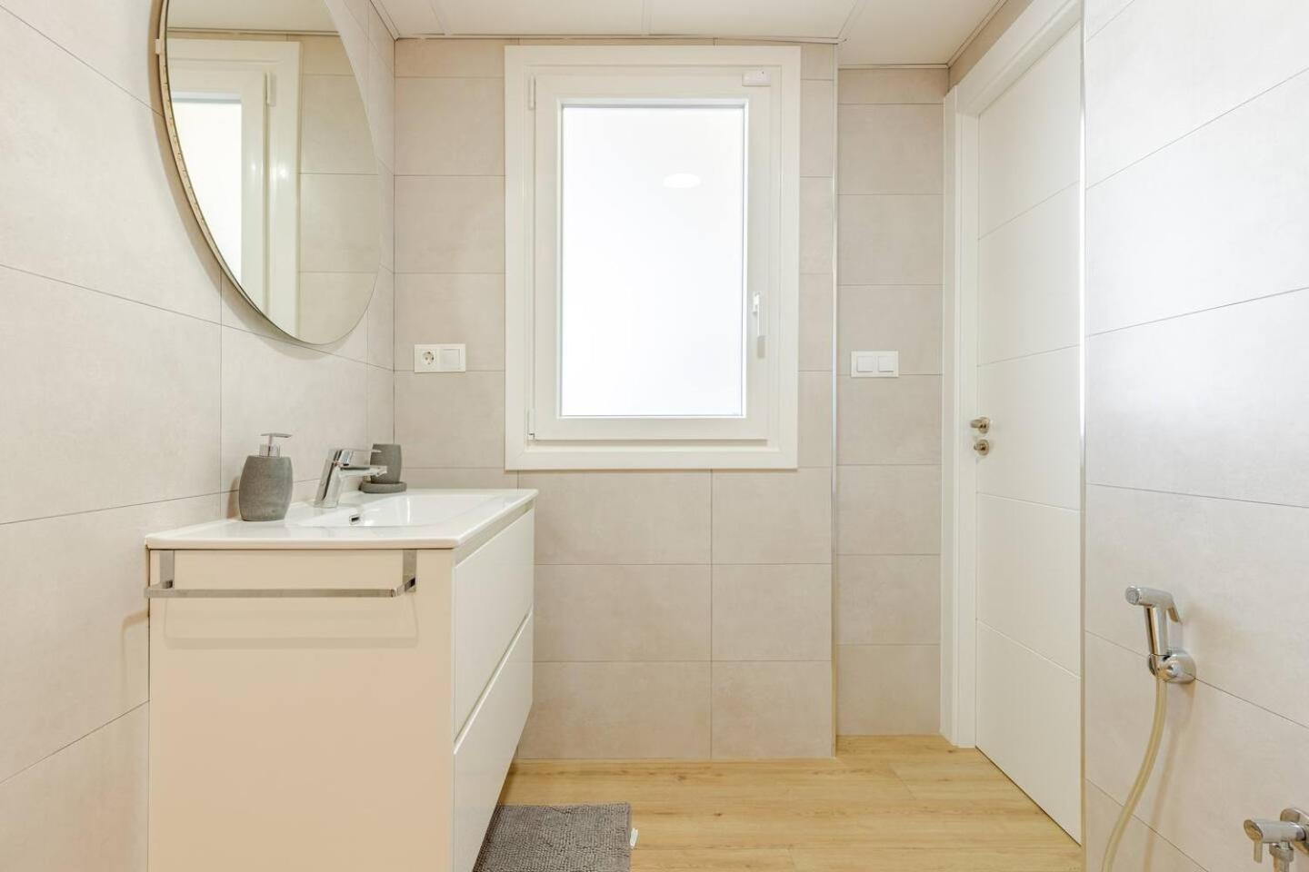 Apartamento En Banana Junto Al Mar - Marbella