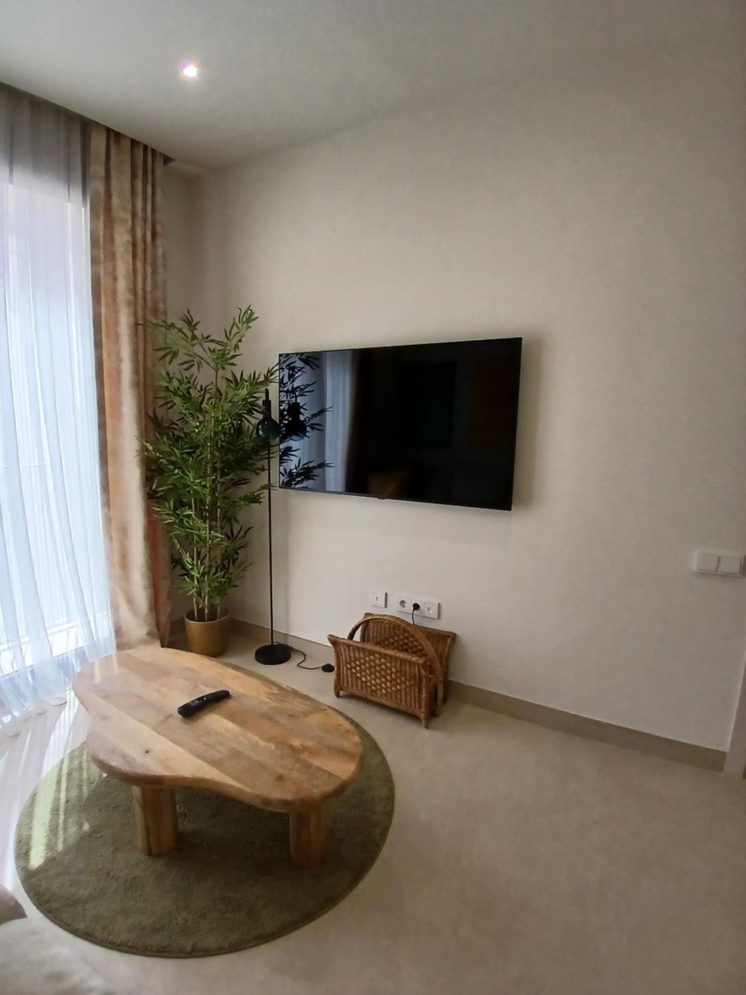 Apartment Antika 2a *