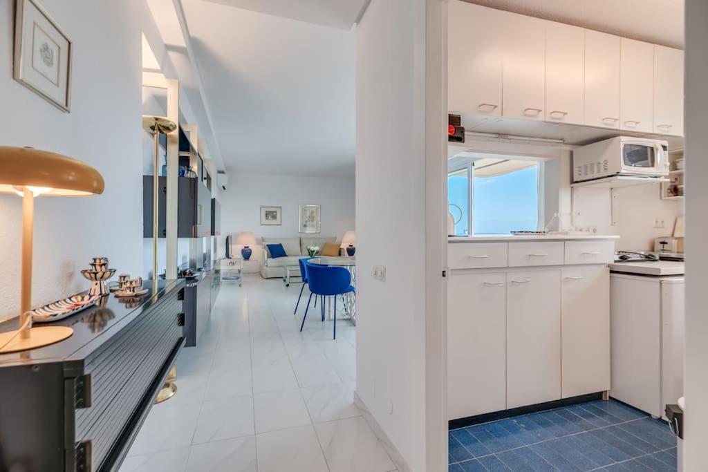 Appartement Charming With Sea Views *