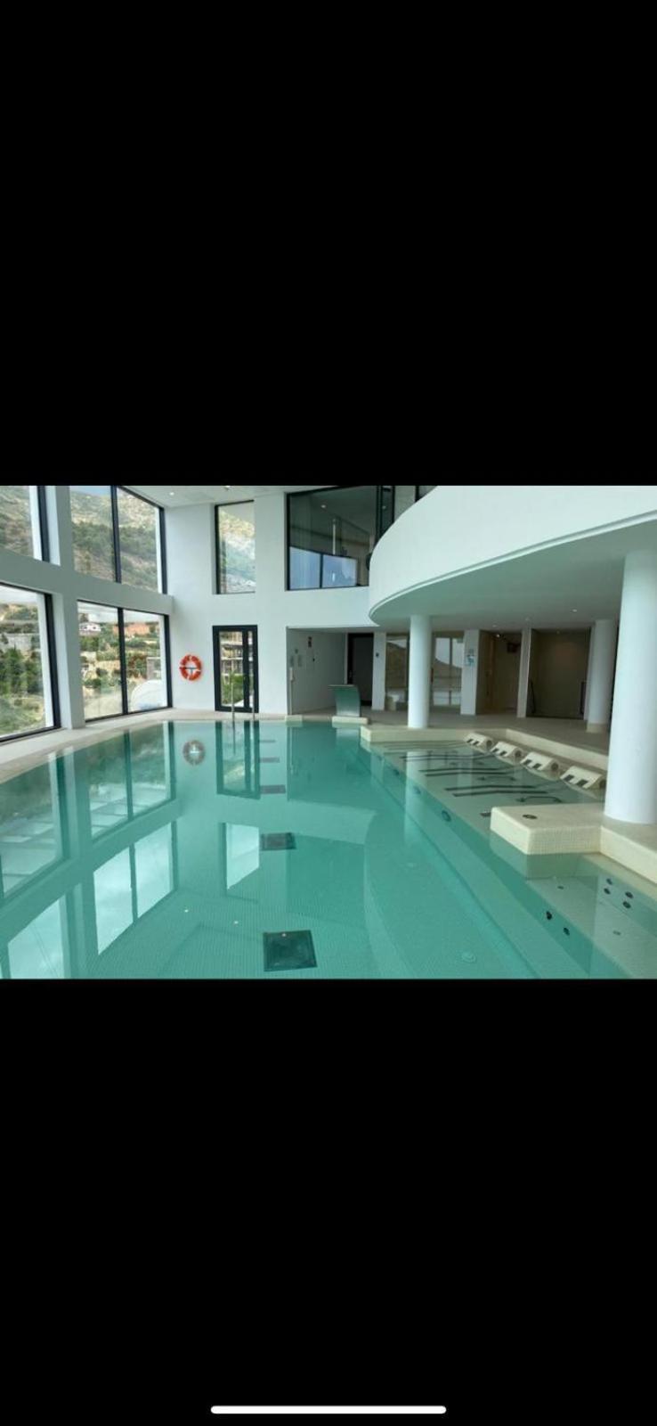 Luxury With Jacuzzi