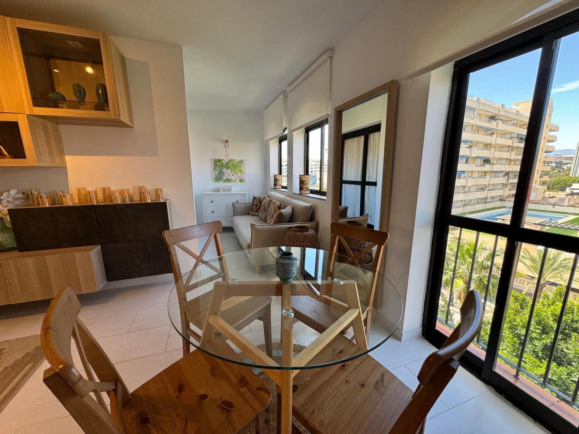 Apartment Nomad Milos Y Bali Marbella