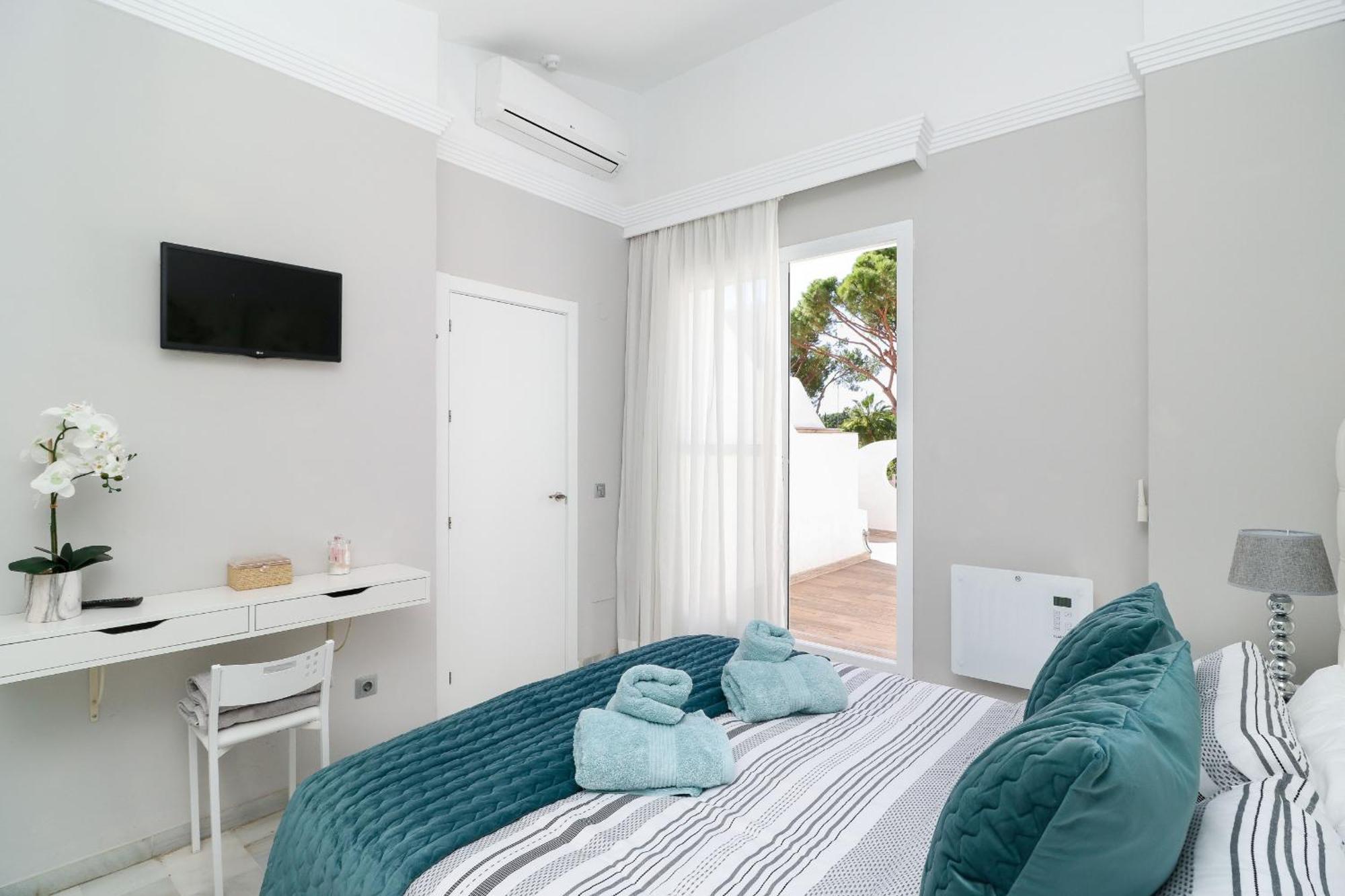 Holiday home 2bed Townhouse - Reserva De *