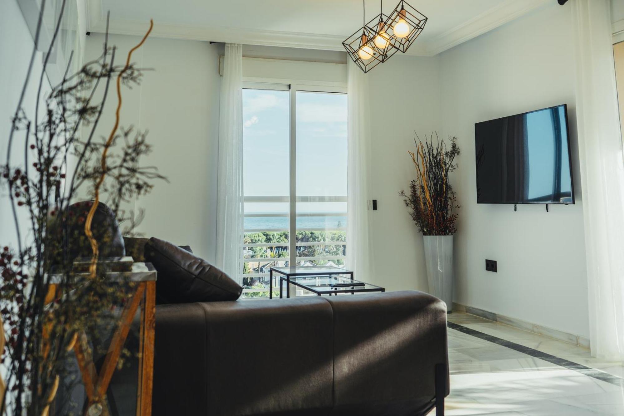 Atico Duplex-las Vistas De Laia * Marbella
