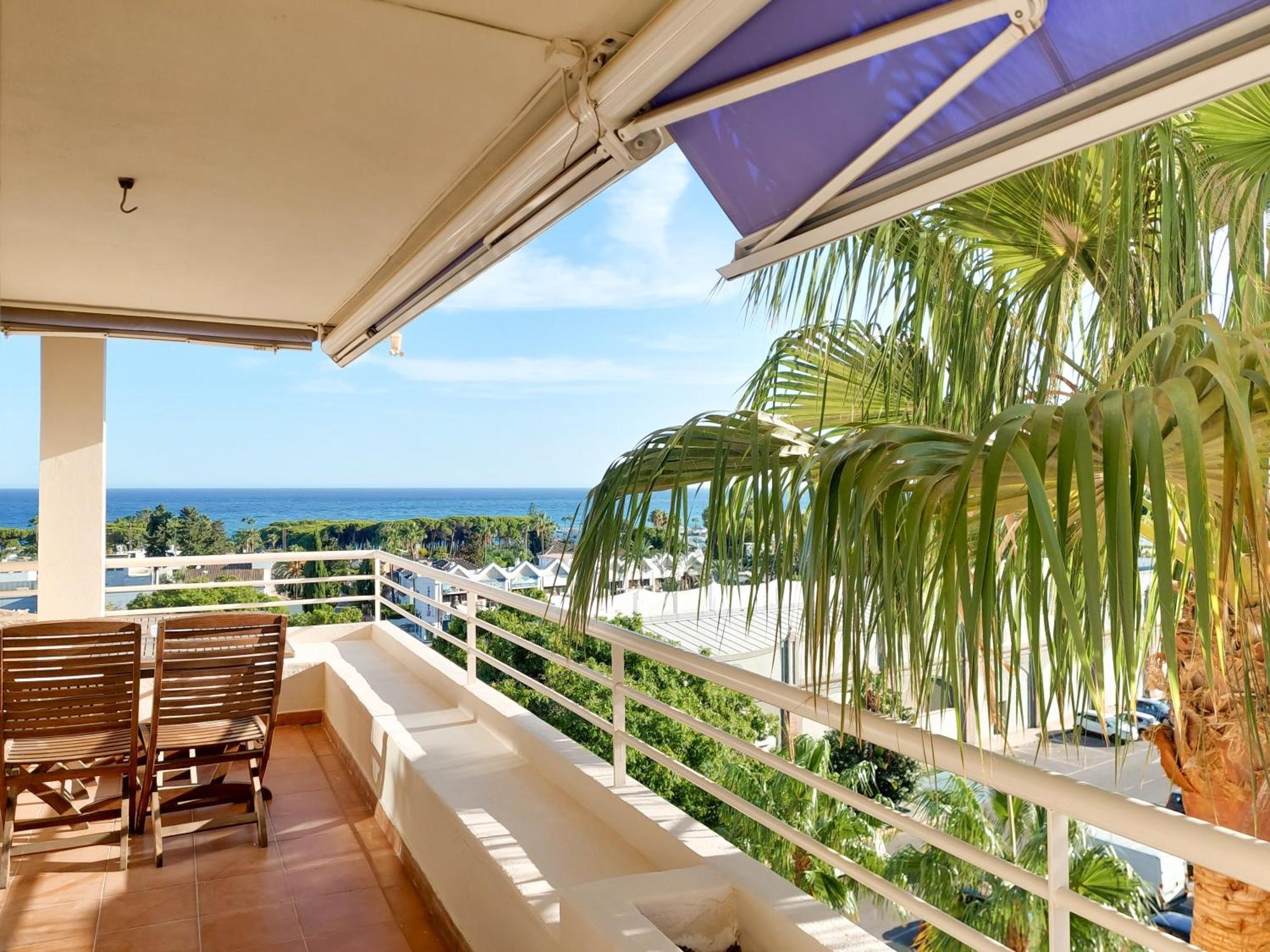 Atico Duplex-las Vistas De Laia Apartment Marbella