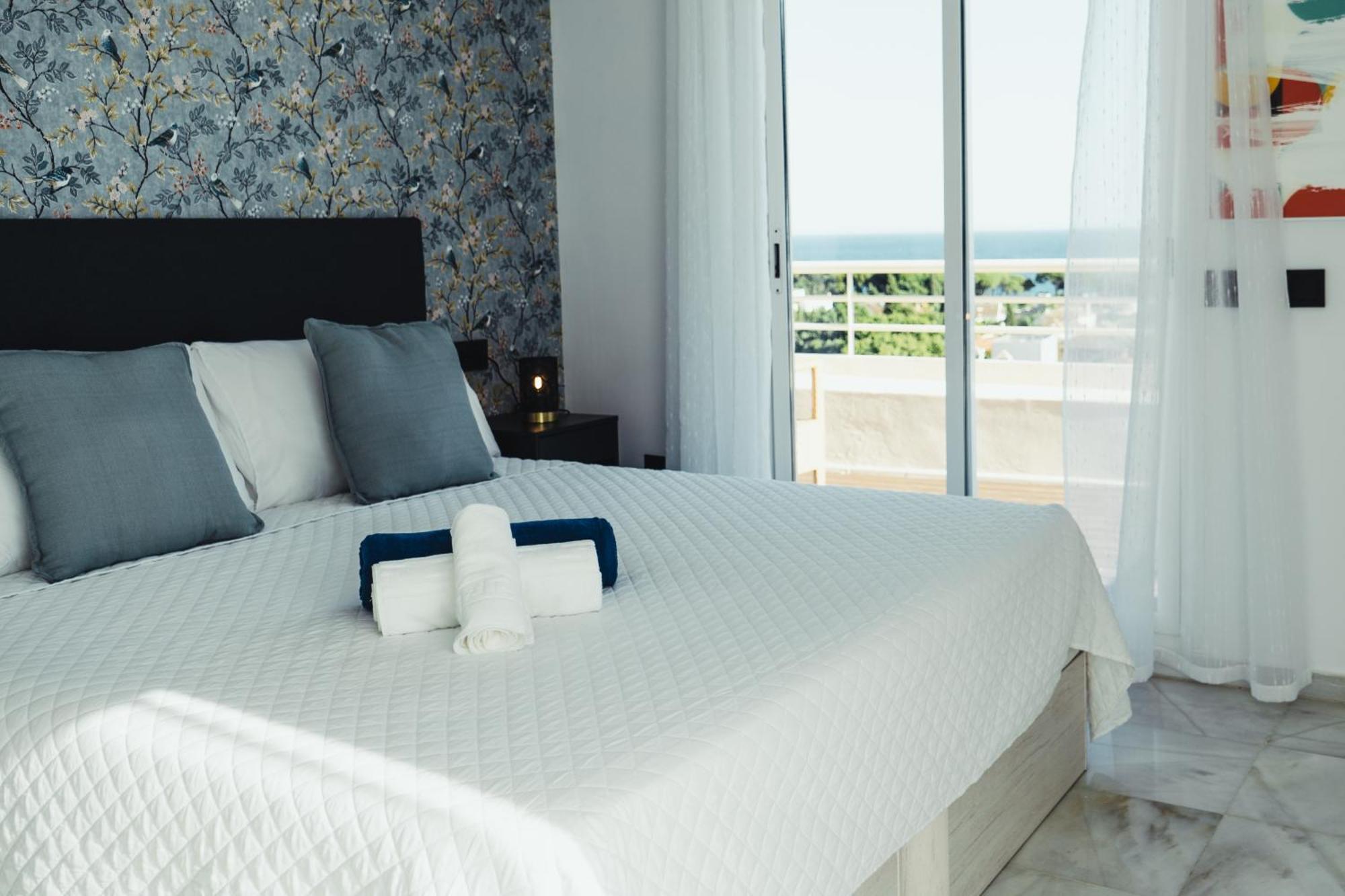 Atico Duplex-las Vistas De Laia Apartment Marbella