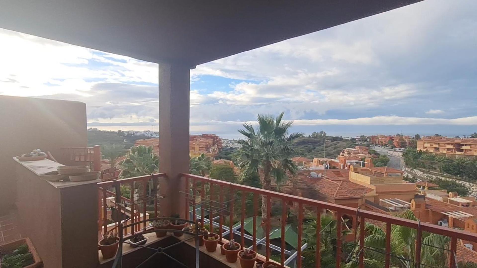 La Reserva De Cozy Penthouse Apartment *