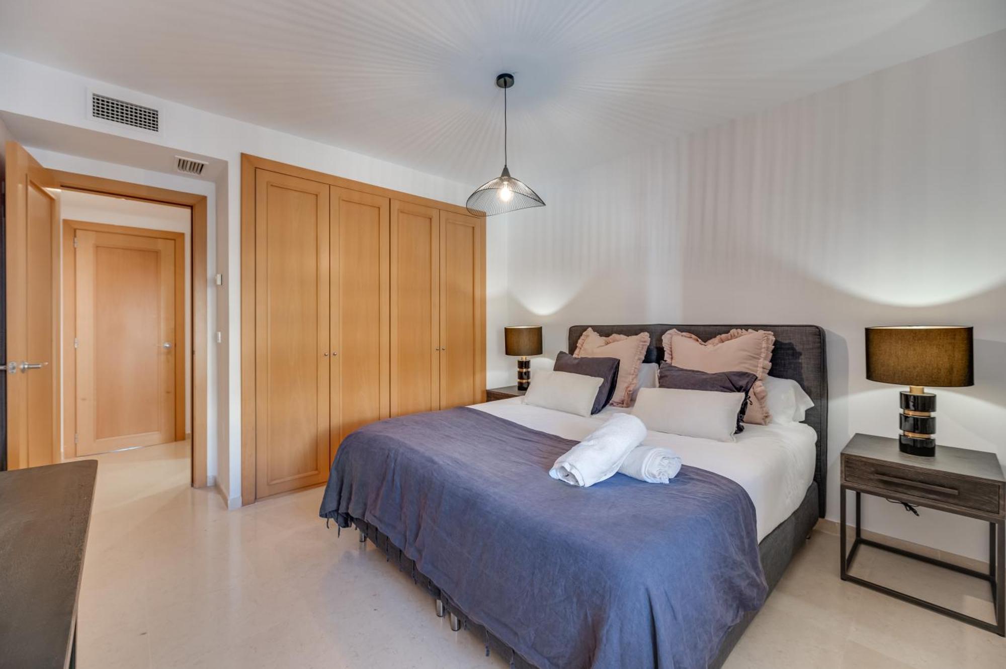 Vacation I The Sunrise Golden Mile Flat, Next To Convention Center, Recently Refurbished, Prime Location, 300m To The * Marbella