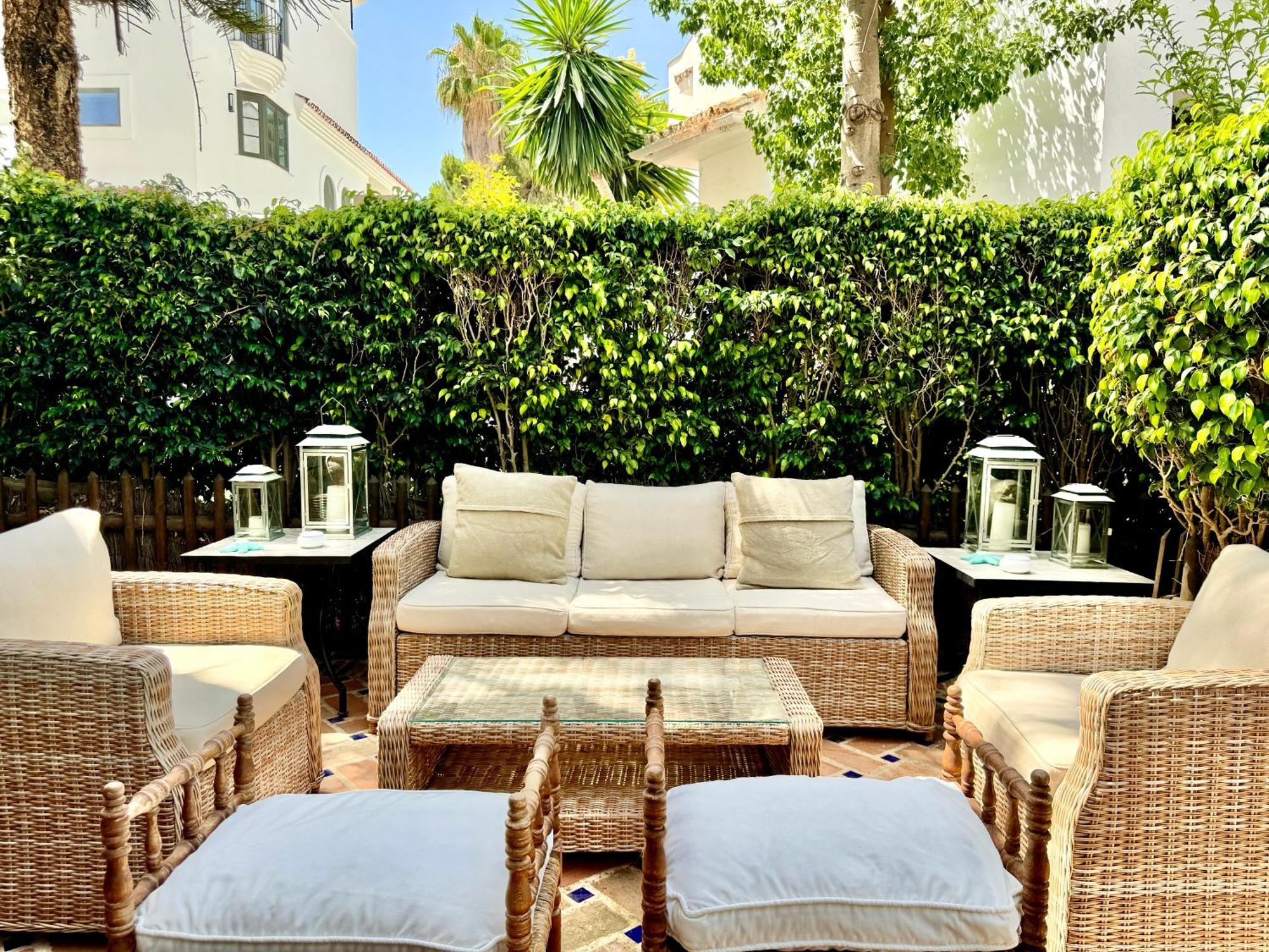 Golden Beach Oasis Of Peace - Eaw Homes