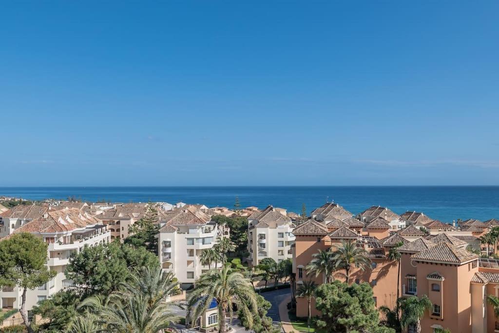 Appartement En Elviria Con Vistas Al Mar Marbella