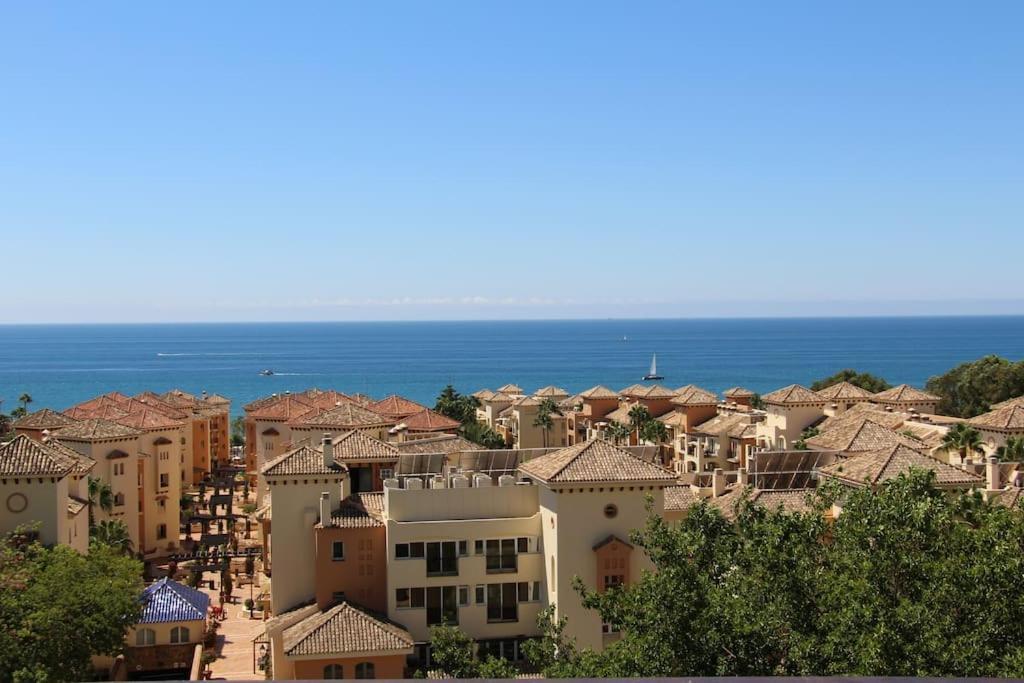 Appartement En Elviria Con Vistas Al Mar