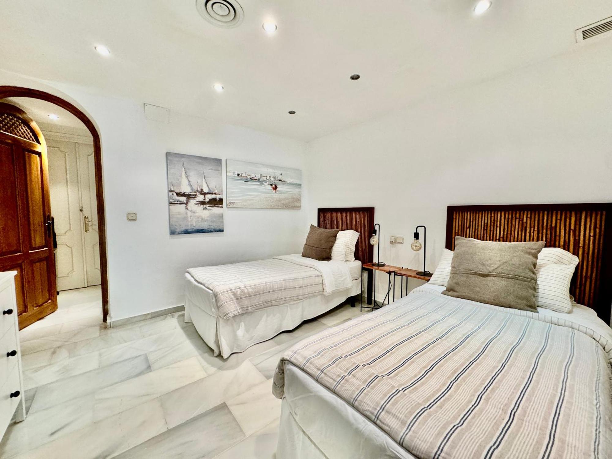 Apartment Golden Beach Oasis Of Peace - Eaw Homes *