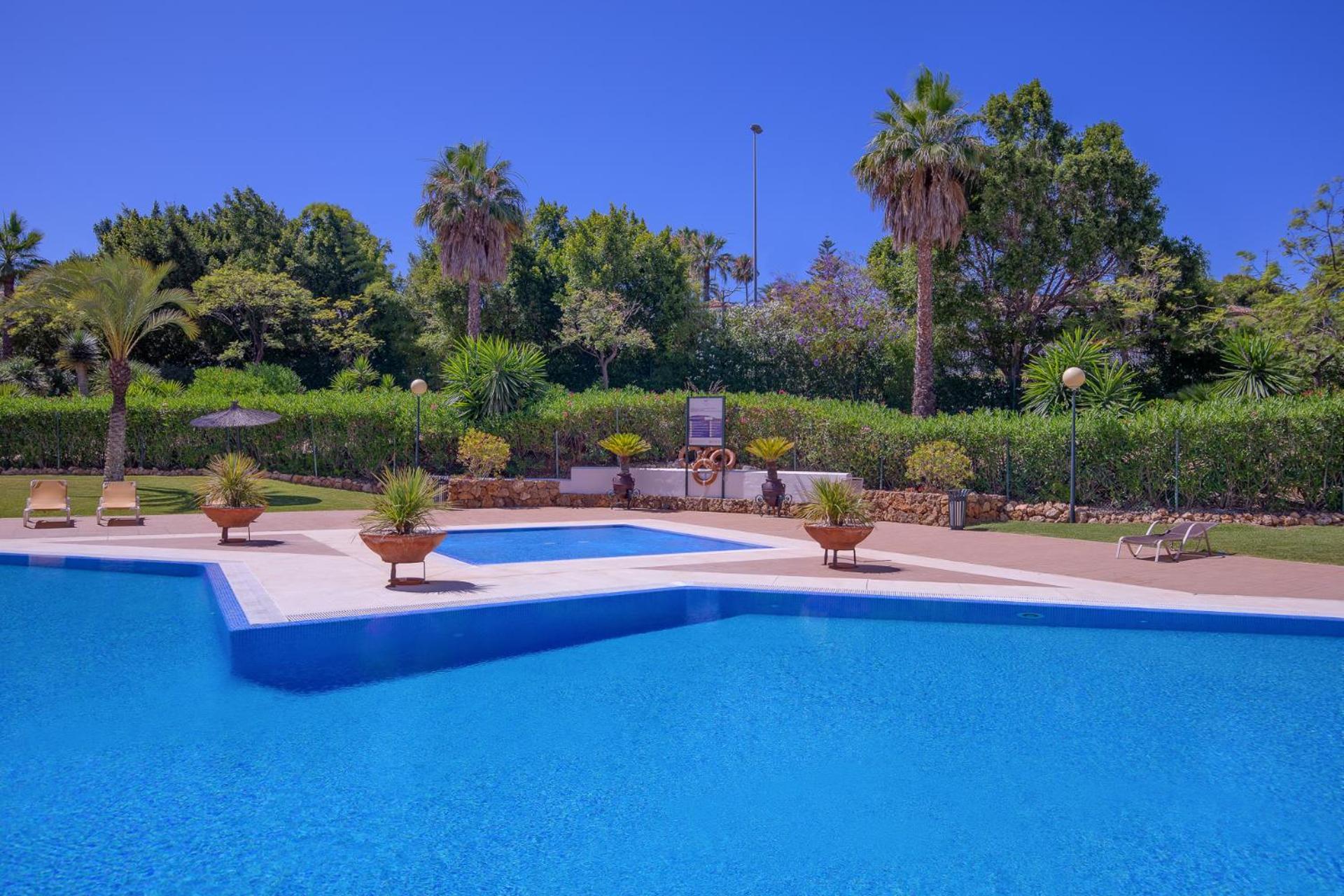 Moderno Y Luminoso En Gaviotas- Puerto Banús