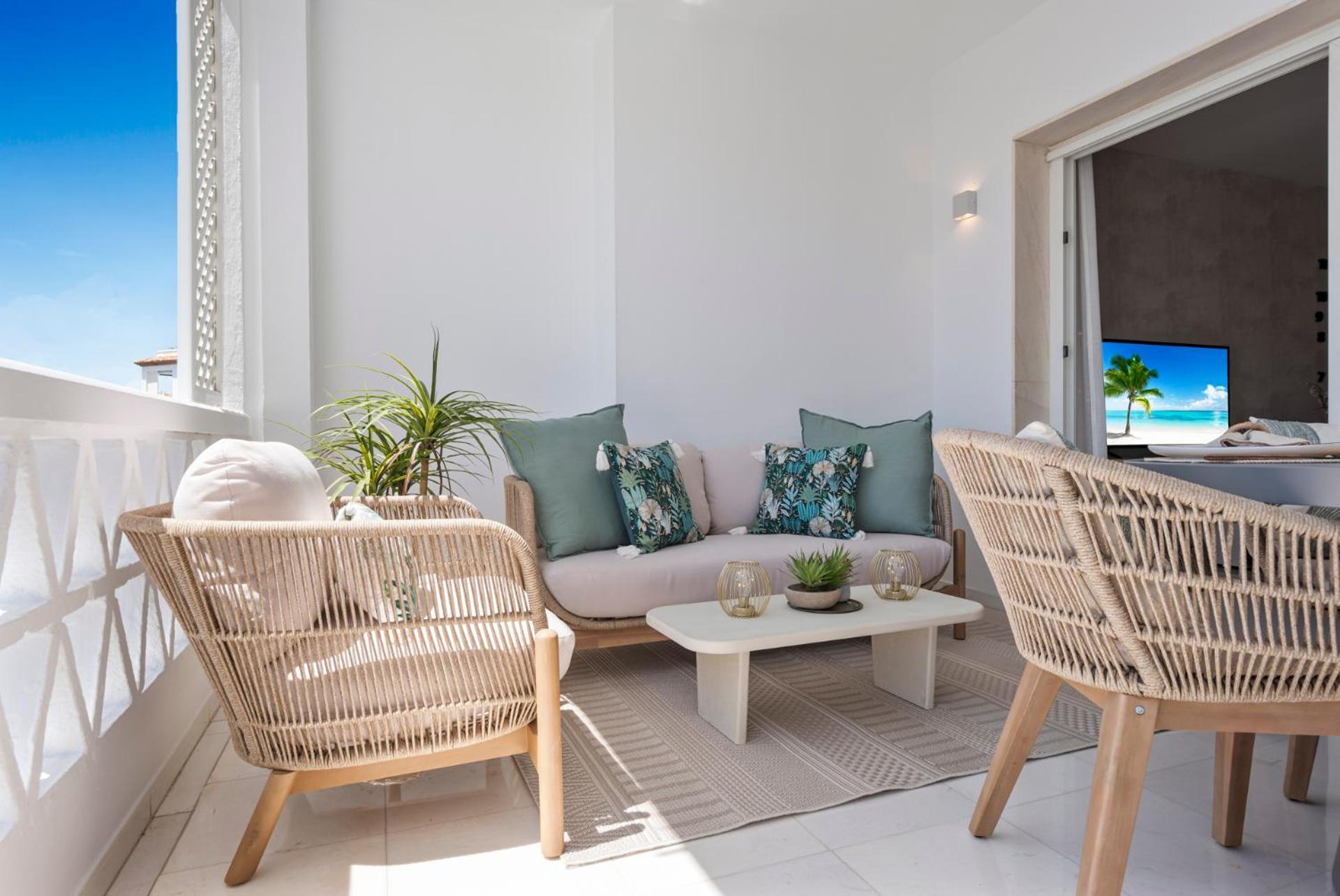 Apartamento Moderno Y Luminoso En Gaviotas- Puerto Banús