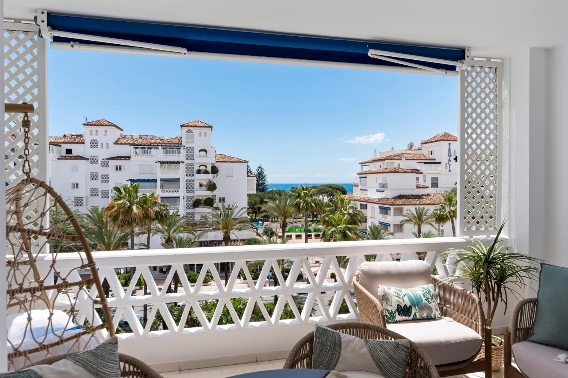 Moderno Y Luminoso En Gaviotas- Puerto Banús *