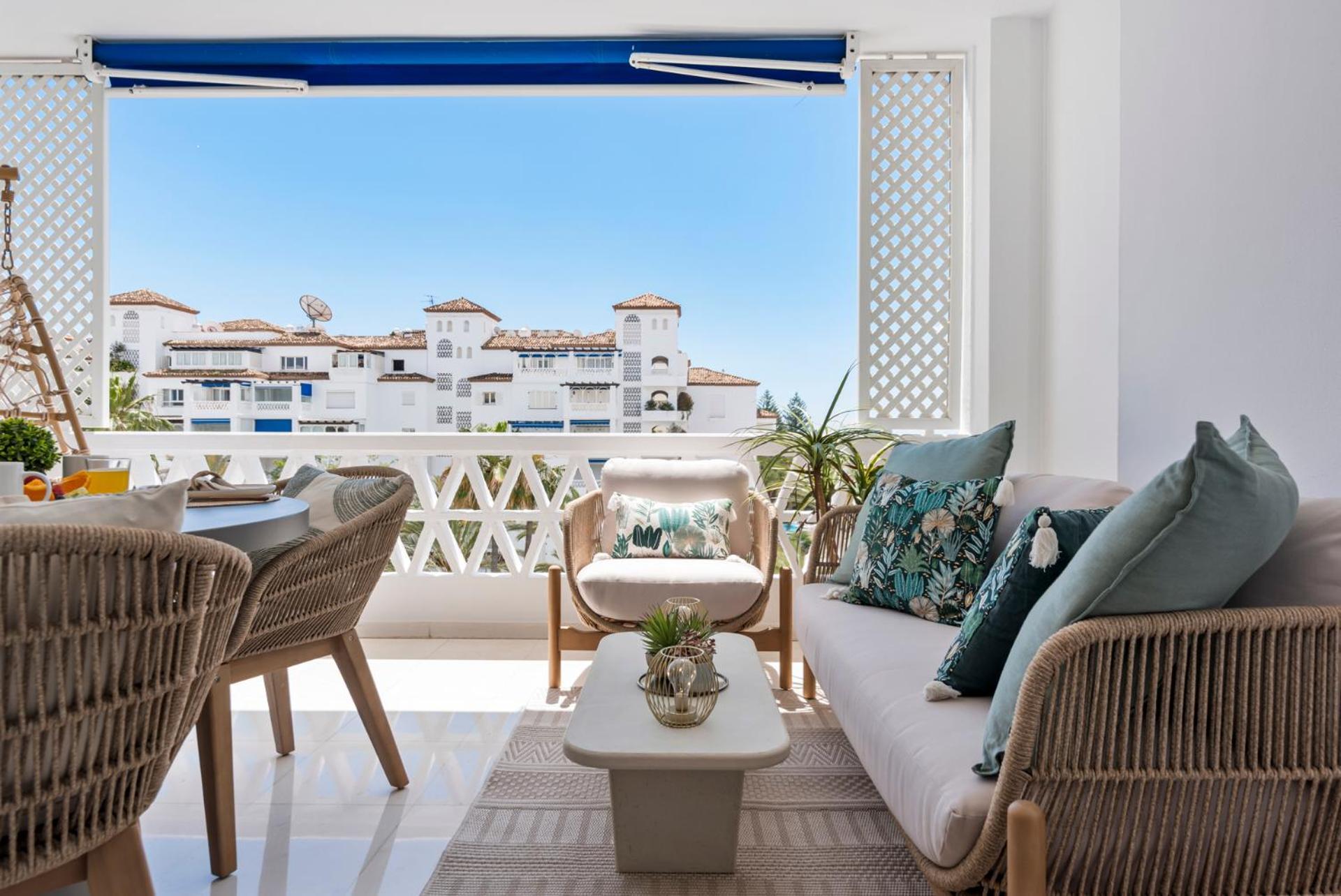 Apartamento Moderno Y Luminoso En Gaviotas- Puerto Banús