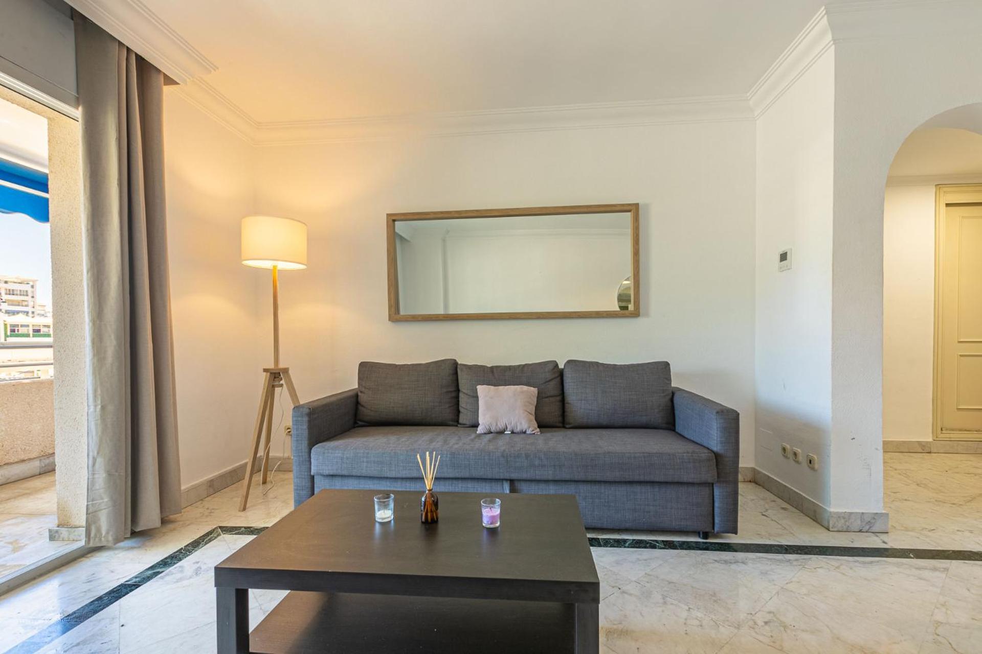 Apartment Puerto Banus, Marina Banus, 2br, 2bth, Pool, Parking, Marbella, 1j *