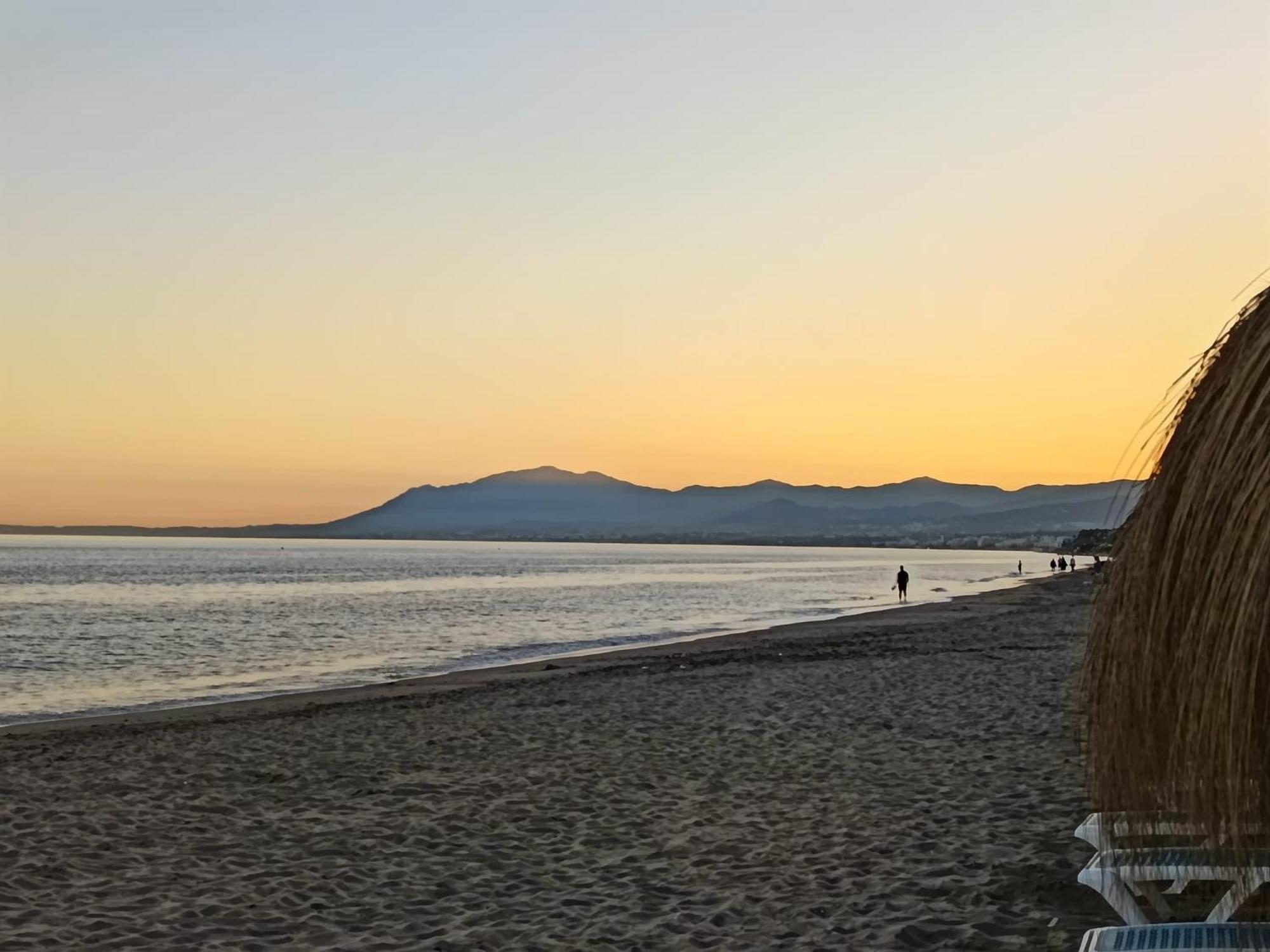 Junto A La Playa - Sun & Relax