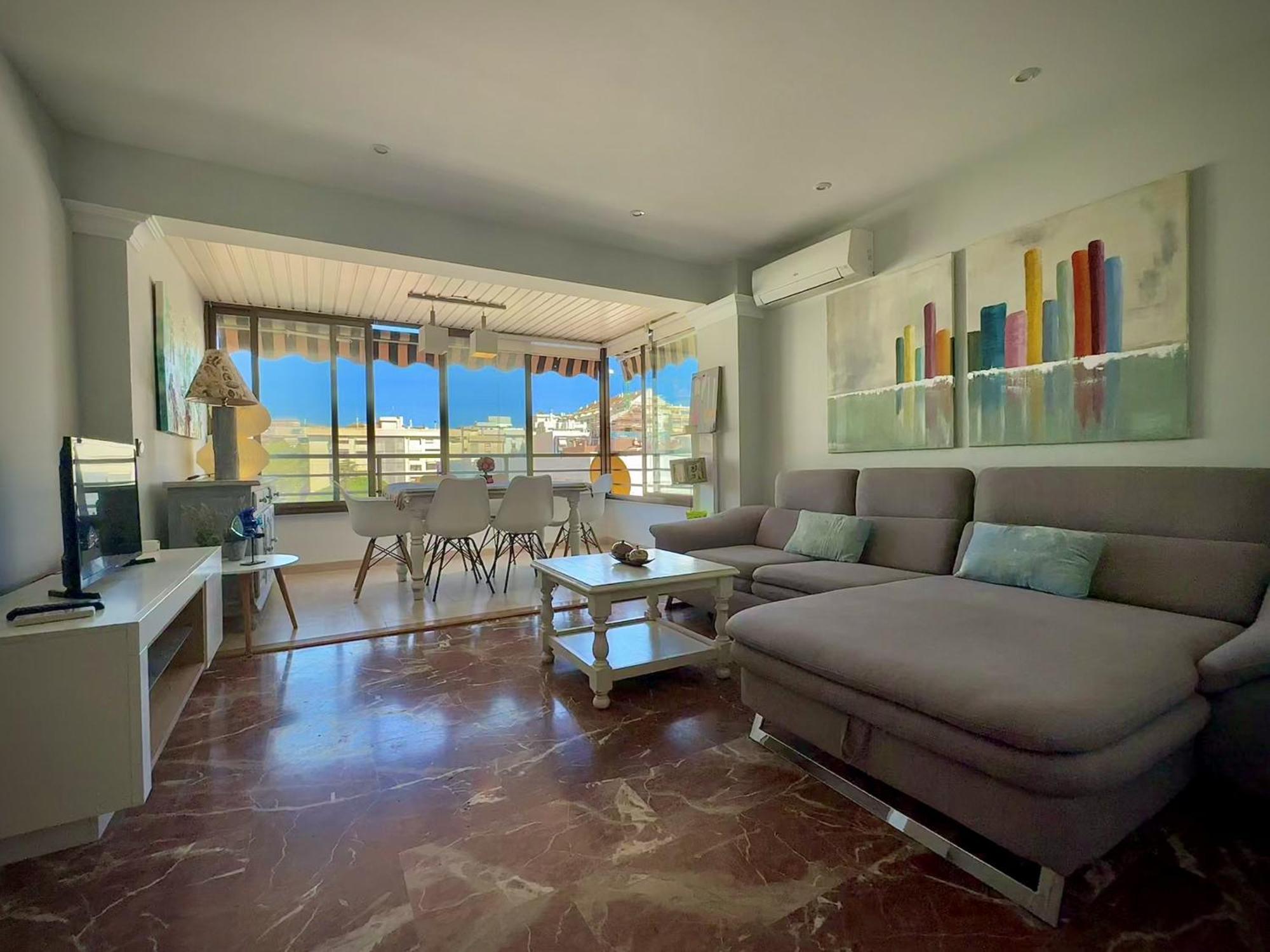 Downtown 13 By Homing Apartment