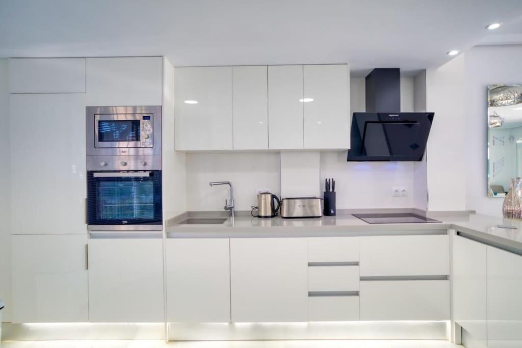Luxury With Games & Sea Views Holiday home *