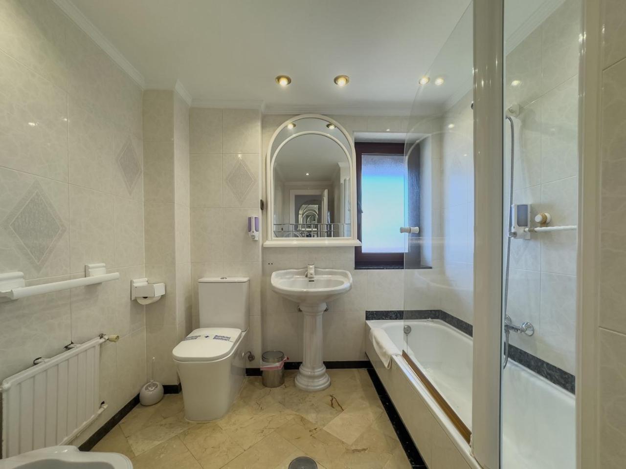 Parque Three Bedroom