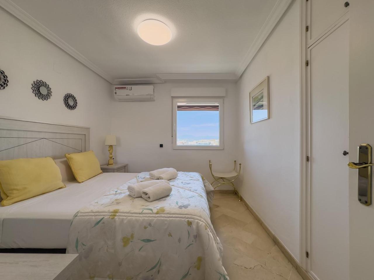 Parque Three Bedroom Apartamento