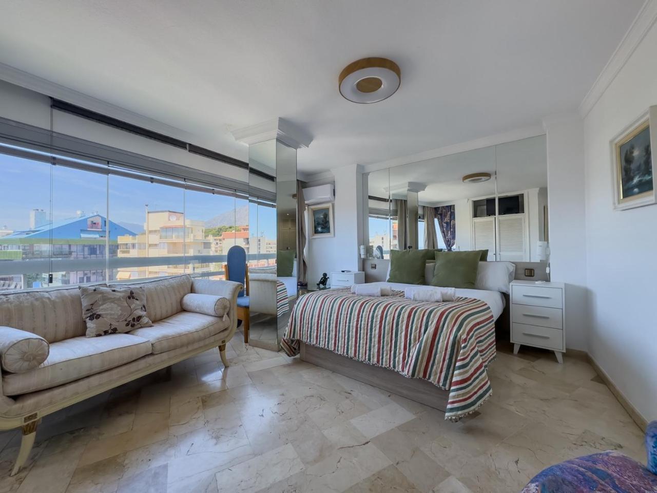 Parque Three Bedroom Marbella