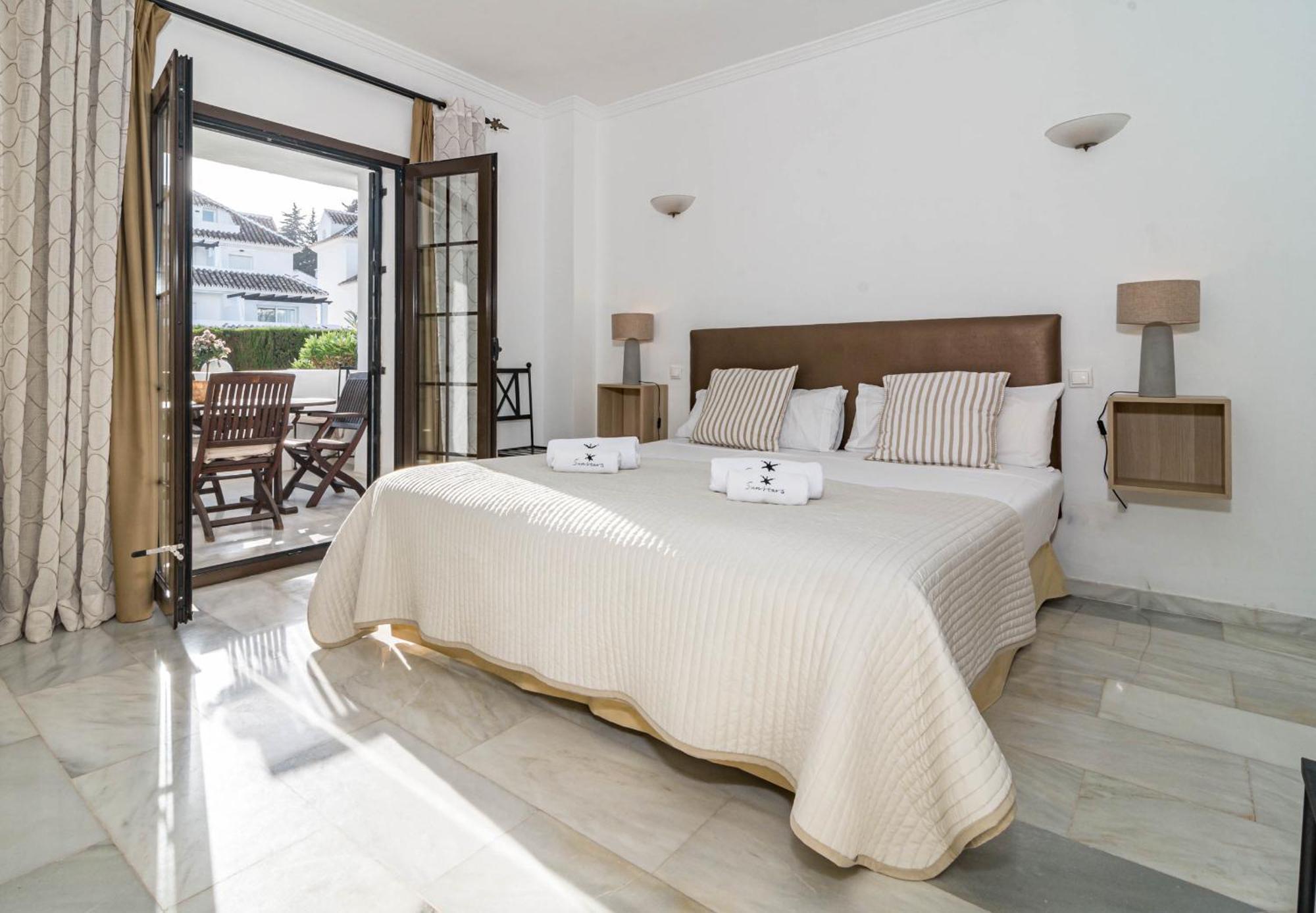 Stunning 2 Bedroom In Aldea Blanca Appartement