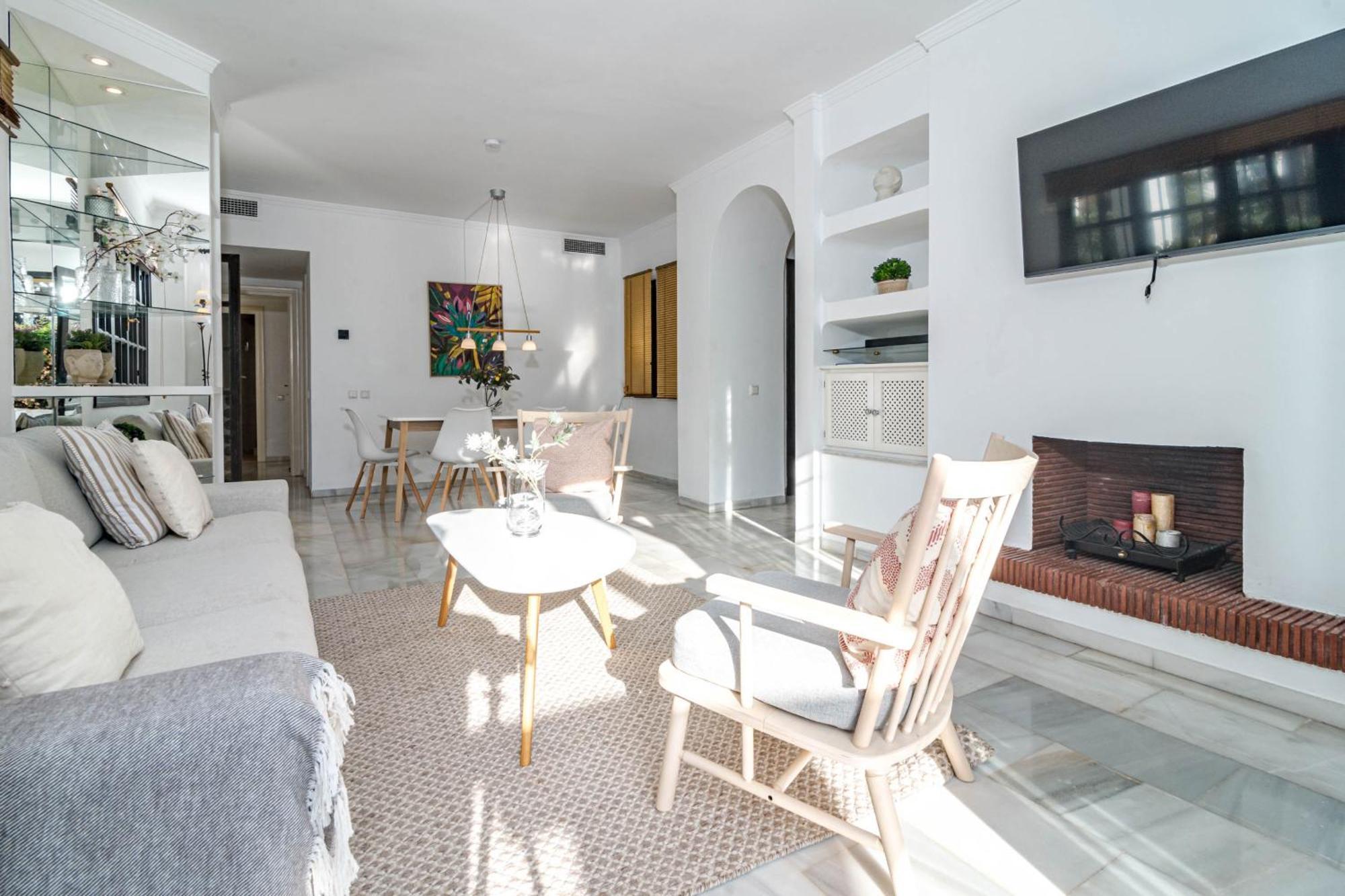 Stunning 2 Bedroom In Aldea Blanca Appartement *