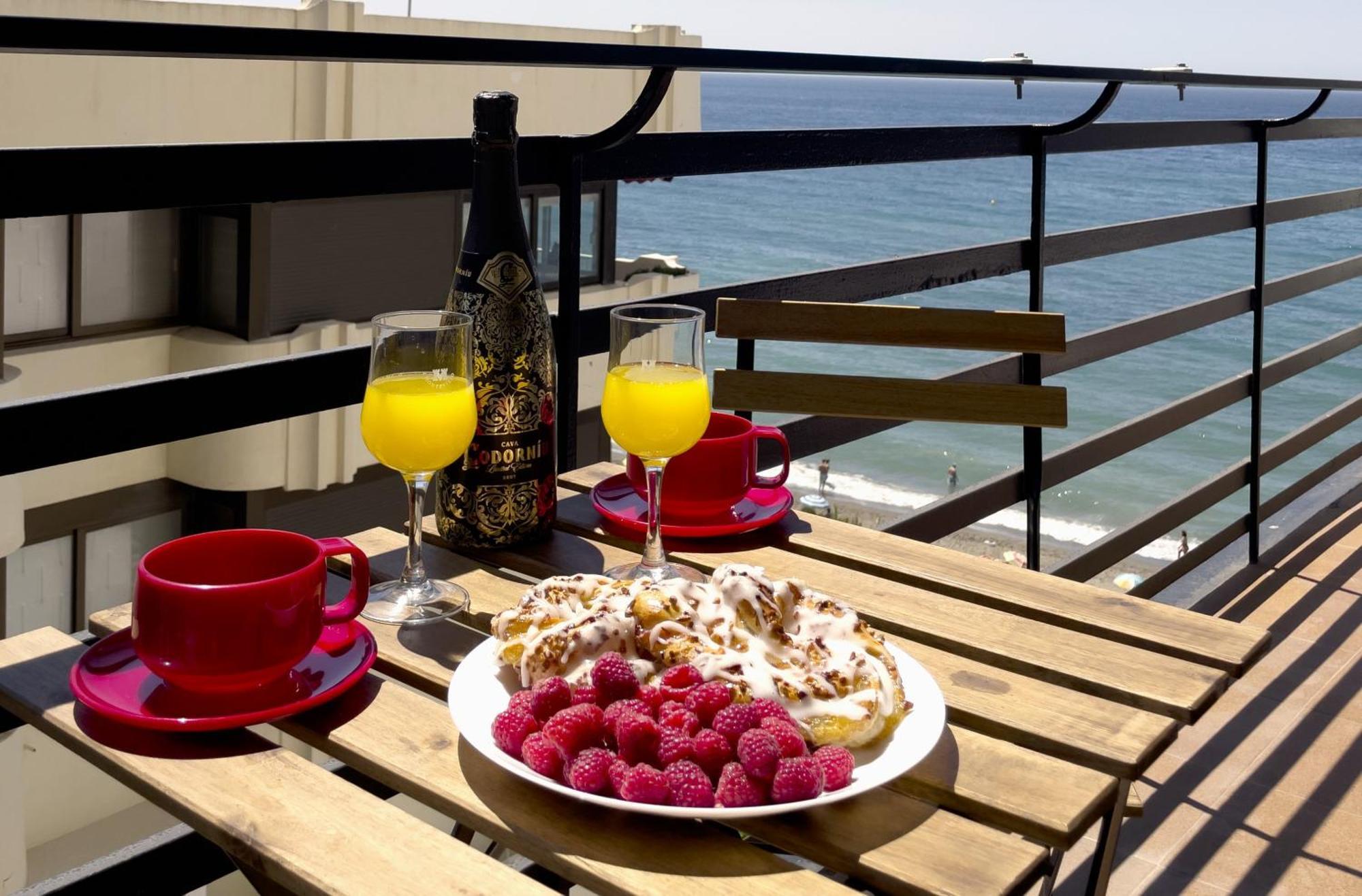 Apartment Mediterraneo 508. Fantastic On The Beachfront With Sea Views. Marbella