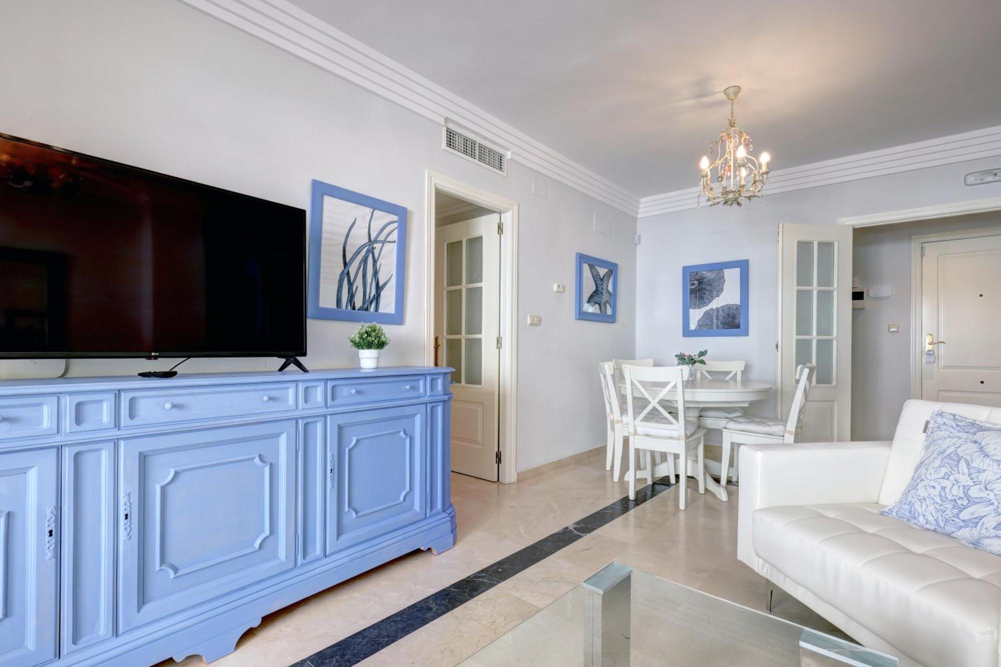 Apartment Banana Primera Linea De Playa Marbella