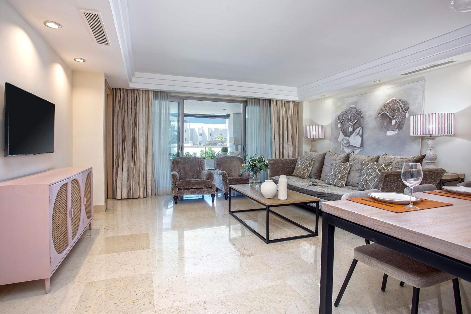Genteel Jardines Del Principe Marbella