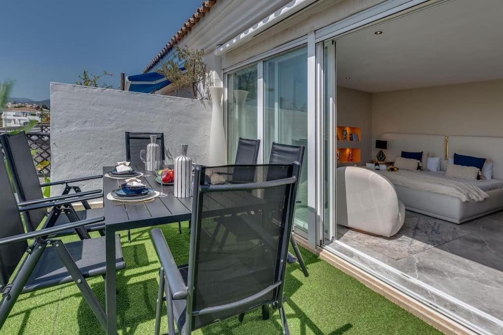 Apartment The Diamond Of Banus With Seaviews
