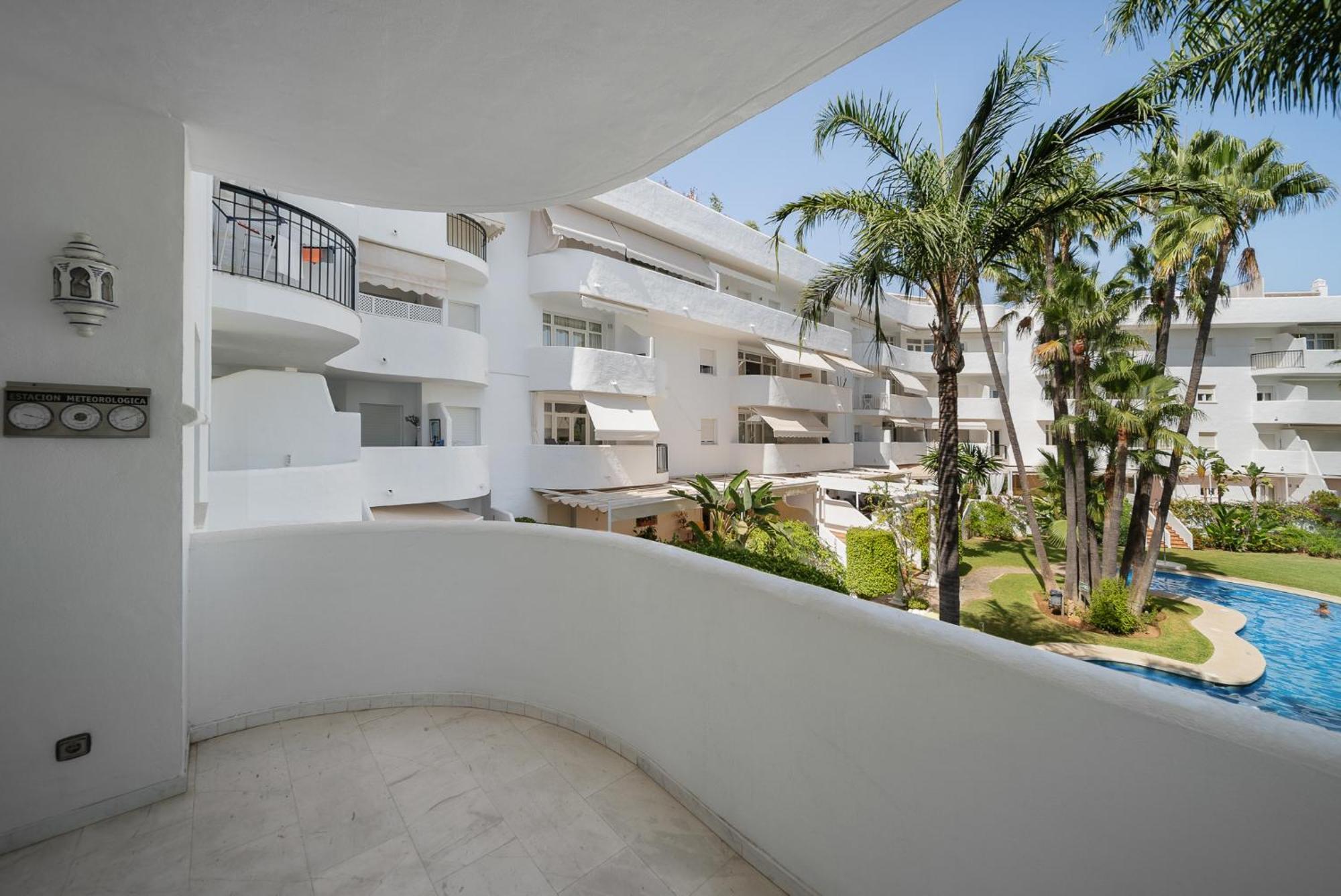 Real Seaside Apartment *