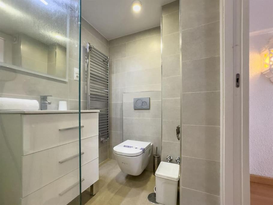 Skol 208a First Line West Facing Duplex Apa Apartamento *