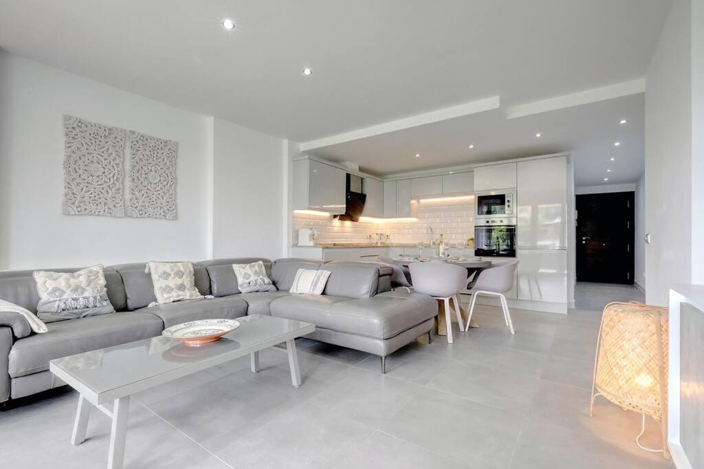 Beautiful 3 Bedroom Ground Floor - Nueva Andalucia Marbella