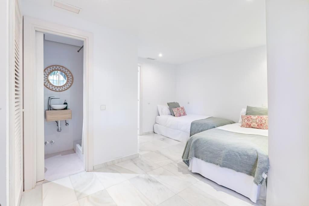 Sea Breeze House By Kura Homes Apartment Marbella