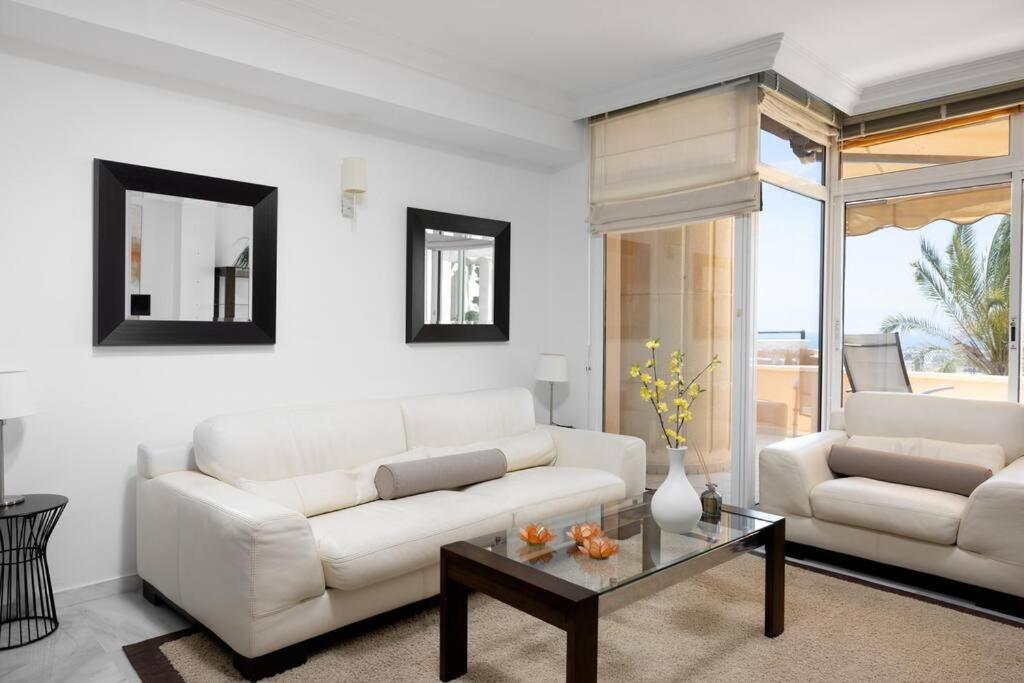 2 Bed In Magna With Sea Views * Marbella