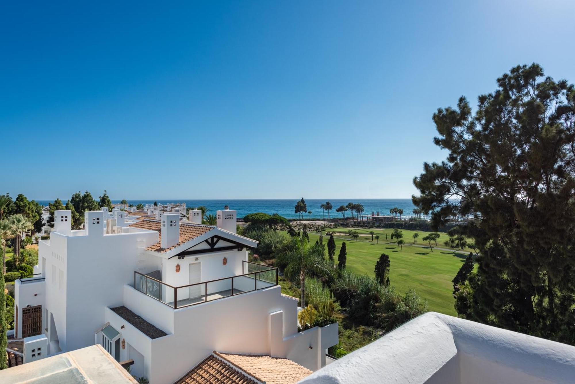 Palm Frontline Penthouse Holiday home
